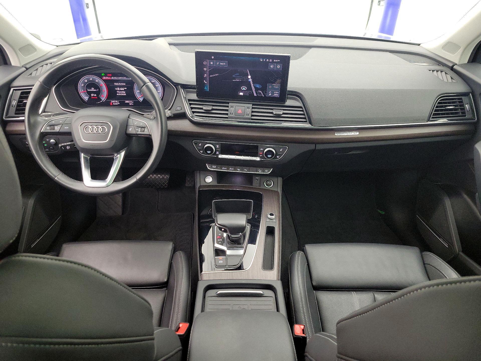 Thumbnail: 2023 Audi Q5 - 9