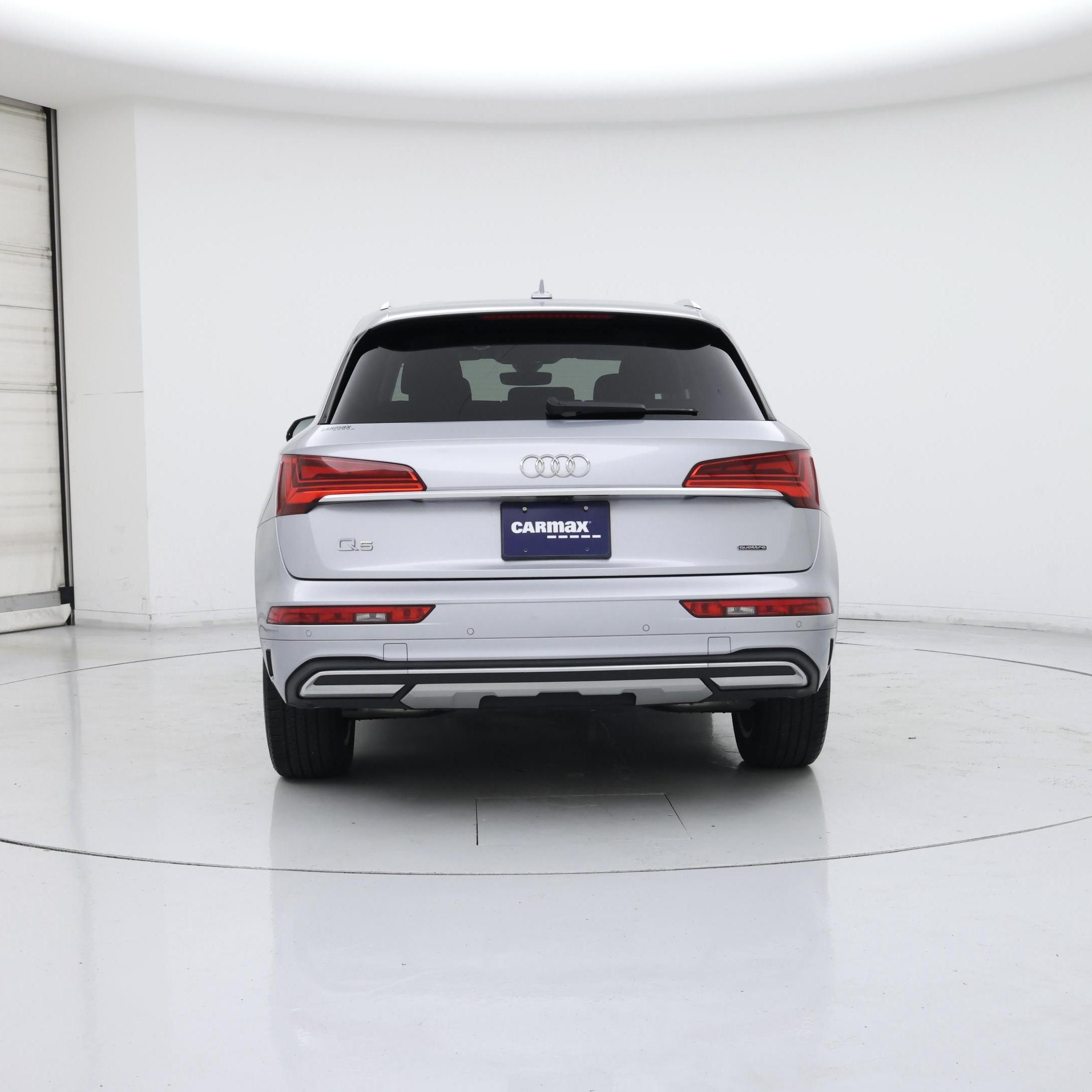 Thumbnail: 2023 Audi Q5 - 6