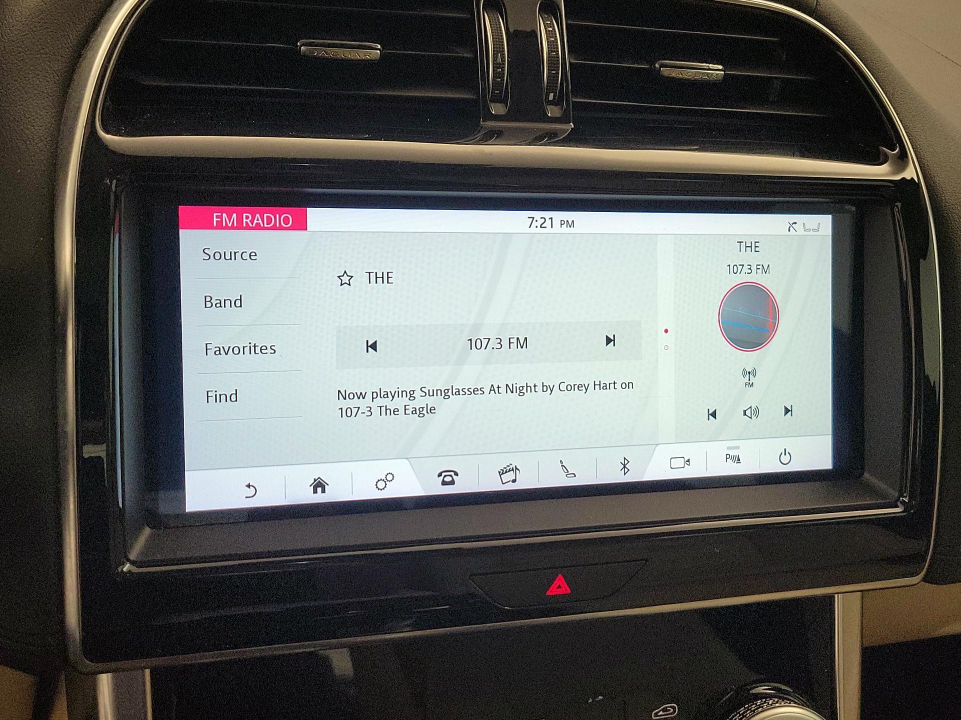 Thumbnail: 2020 Jaguar XE - 15