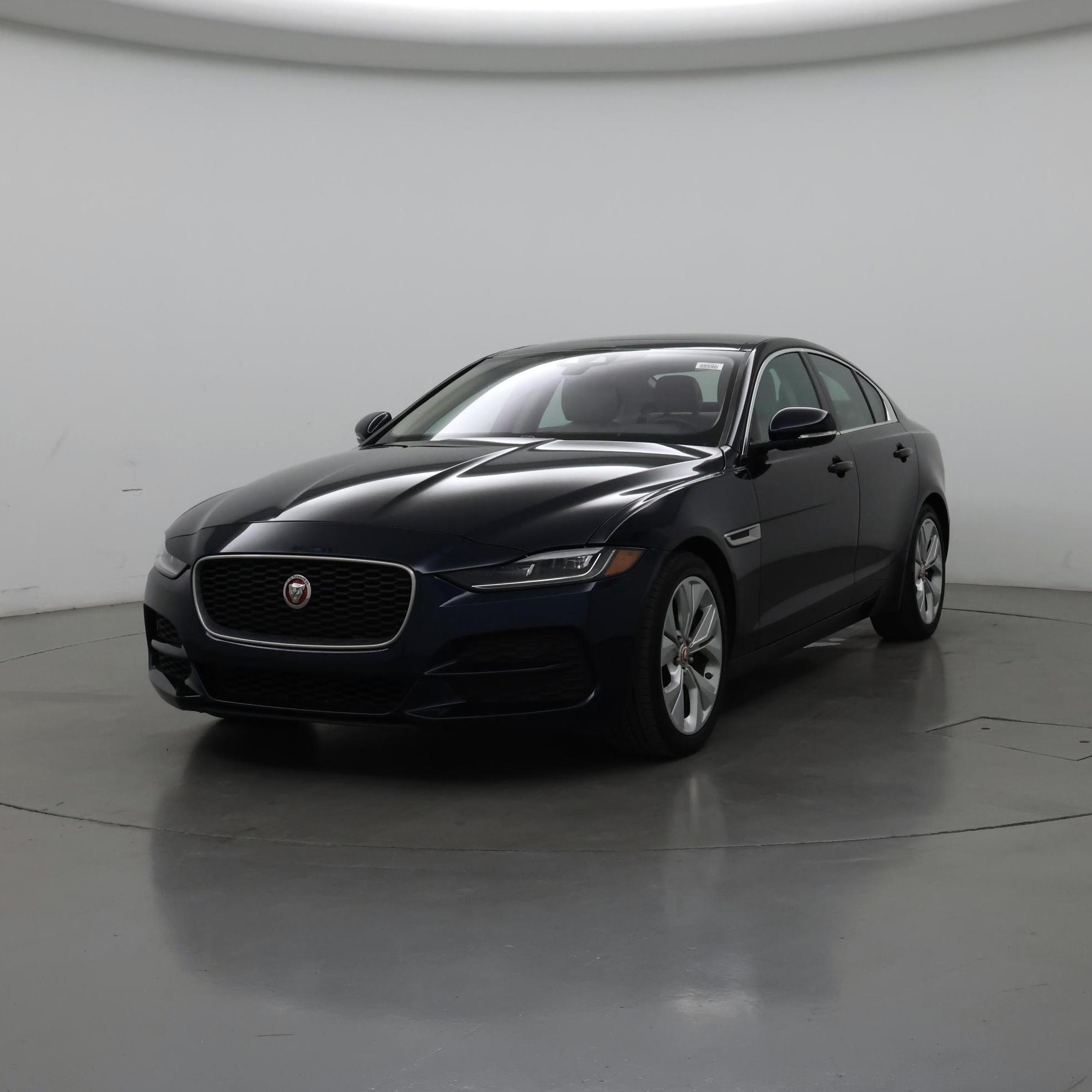 Thumbnail: 2020 Jaguar XE - 4