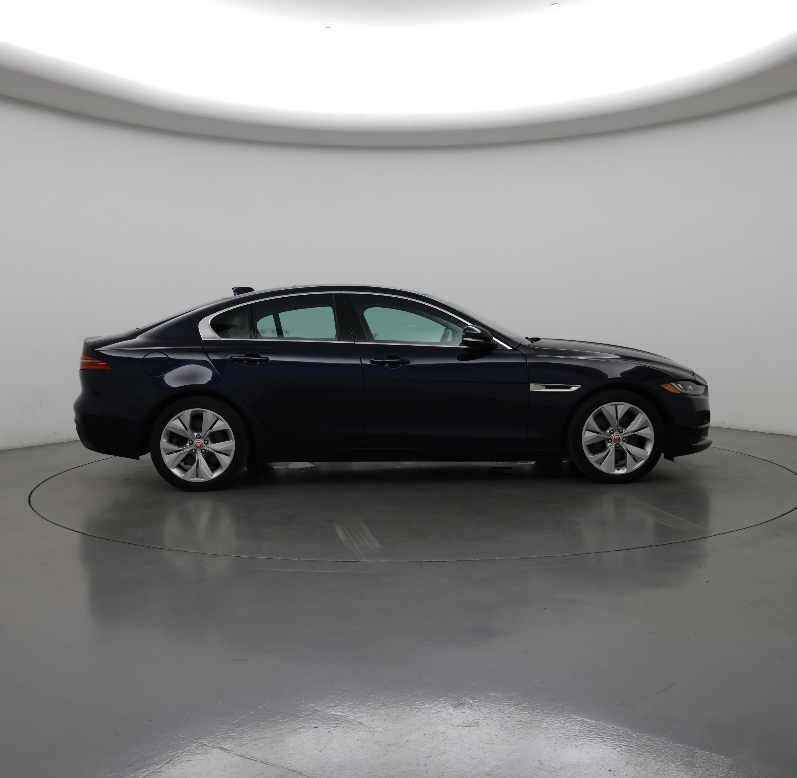 Thumbnail: 2020 Jaguar XE - 7