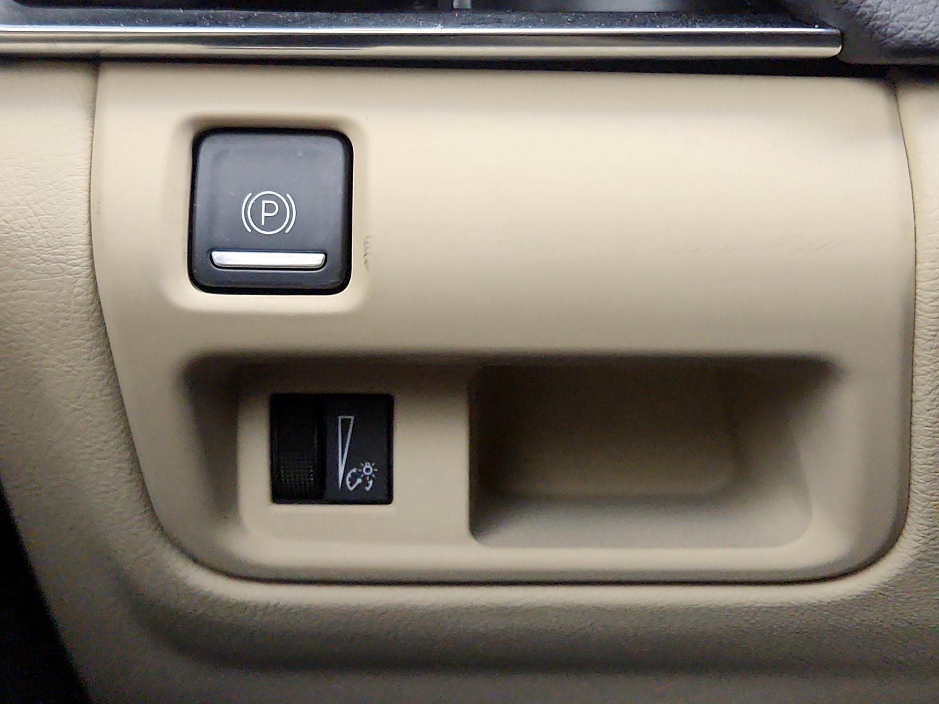 Thumbnail: 2023 Cadillac CT5 - 13