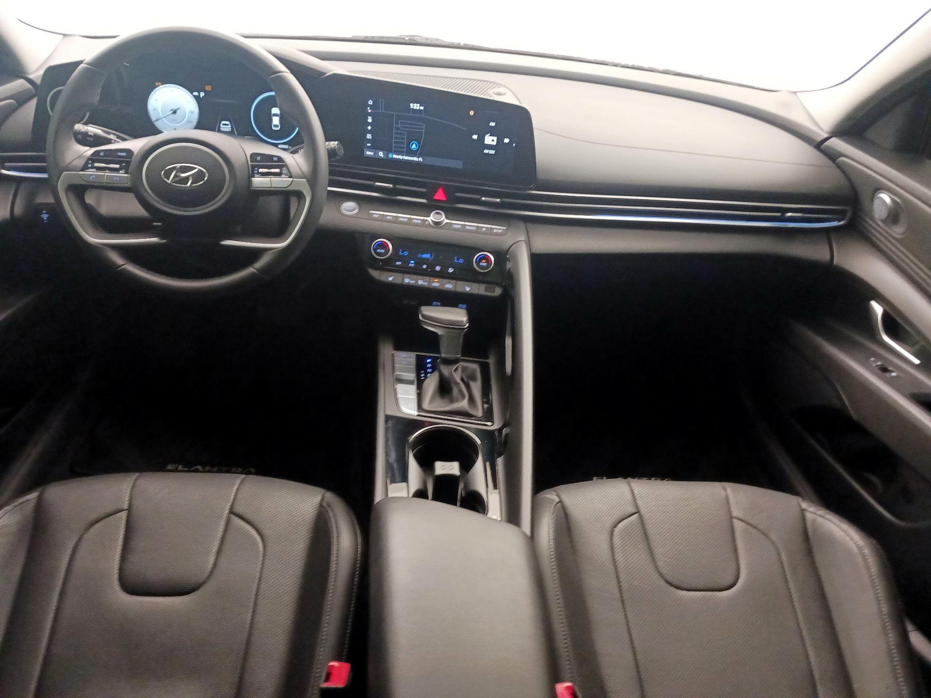 Thumbnail: 2023 Hyundai Elantra - 9
