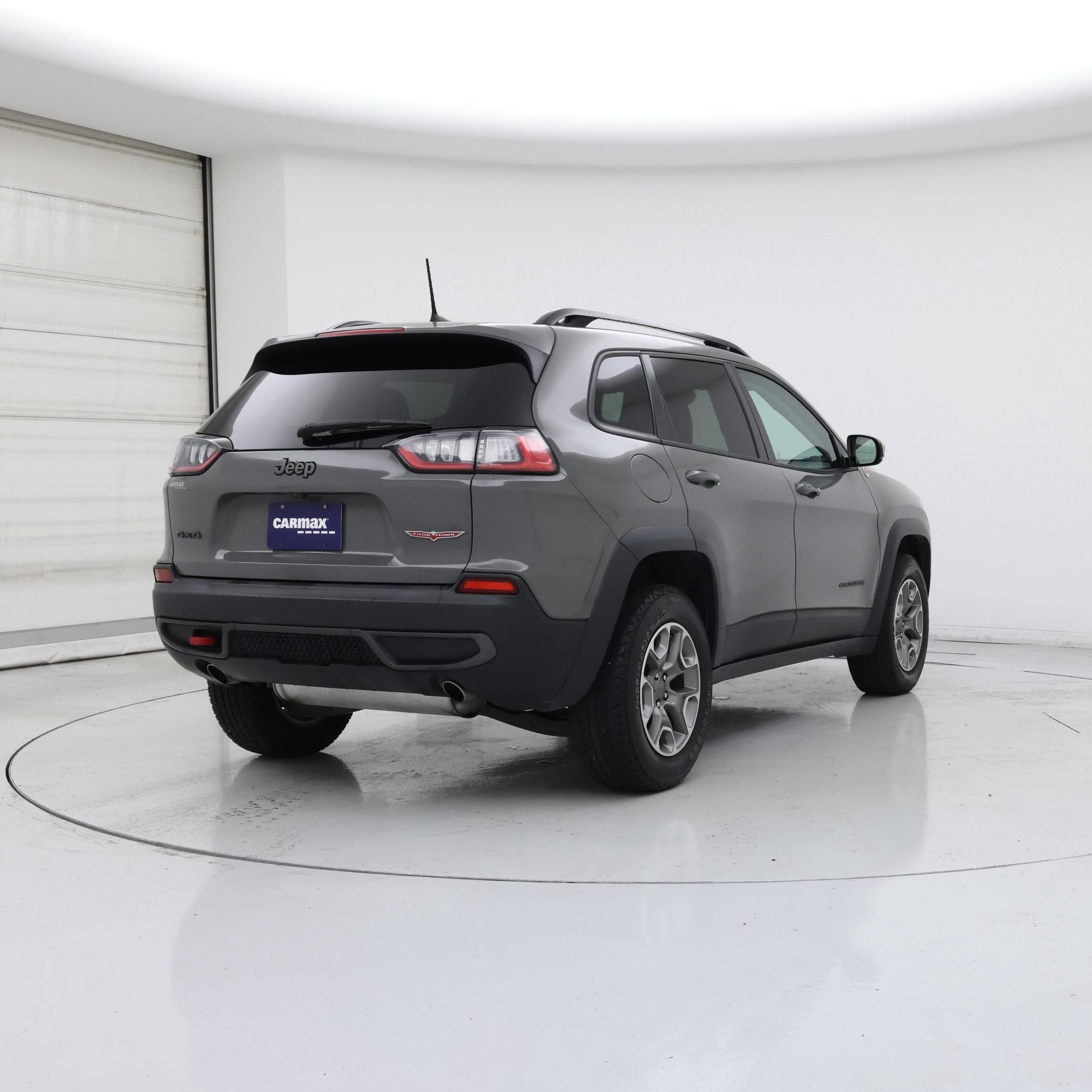 Thumbnail: 2022 Jeep Cherokee - 8