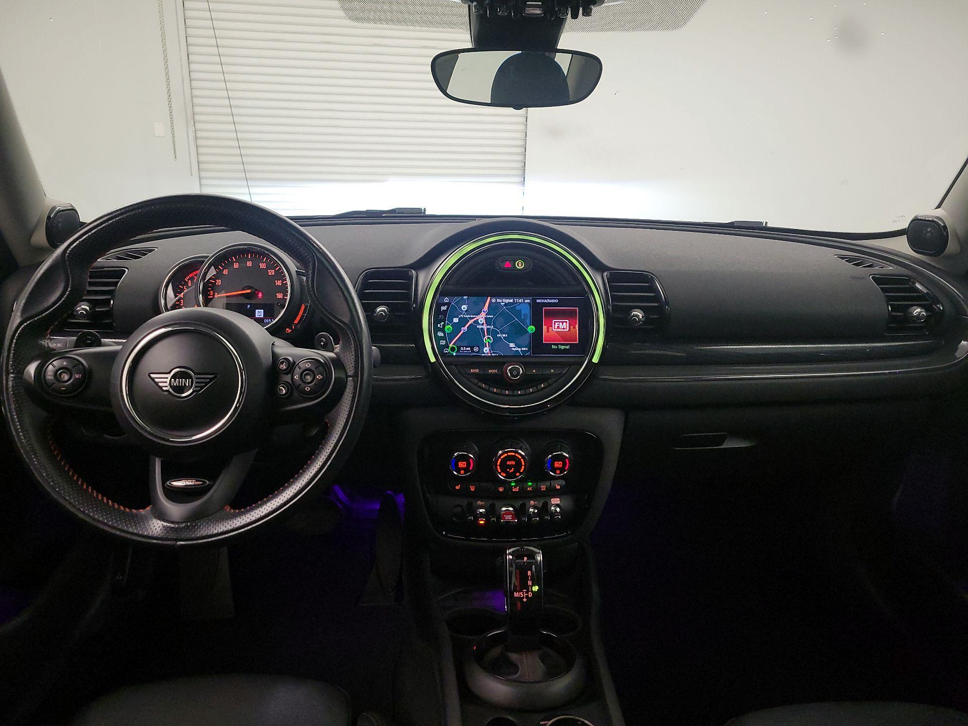 Thumbnail: 2020 MINI Cooper Clubman - 9