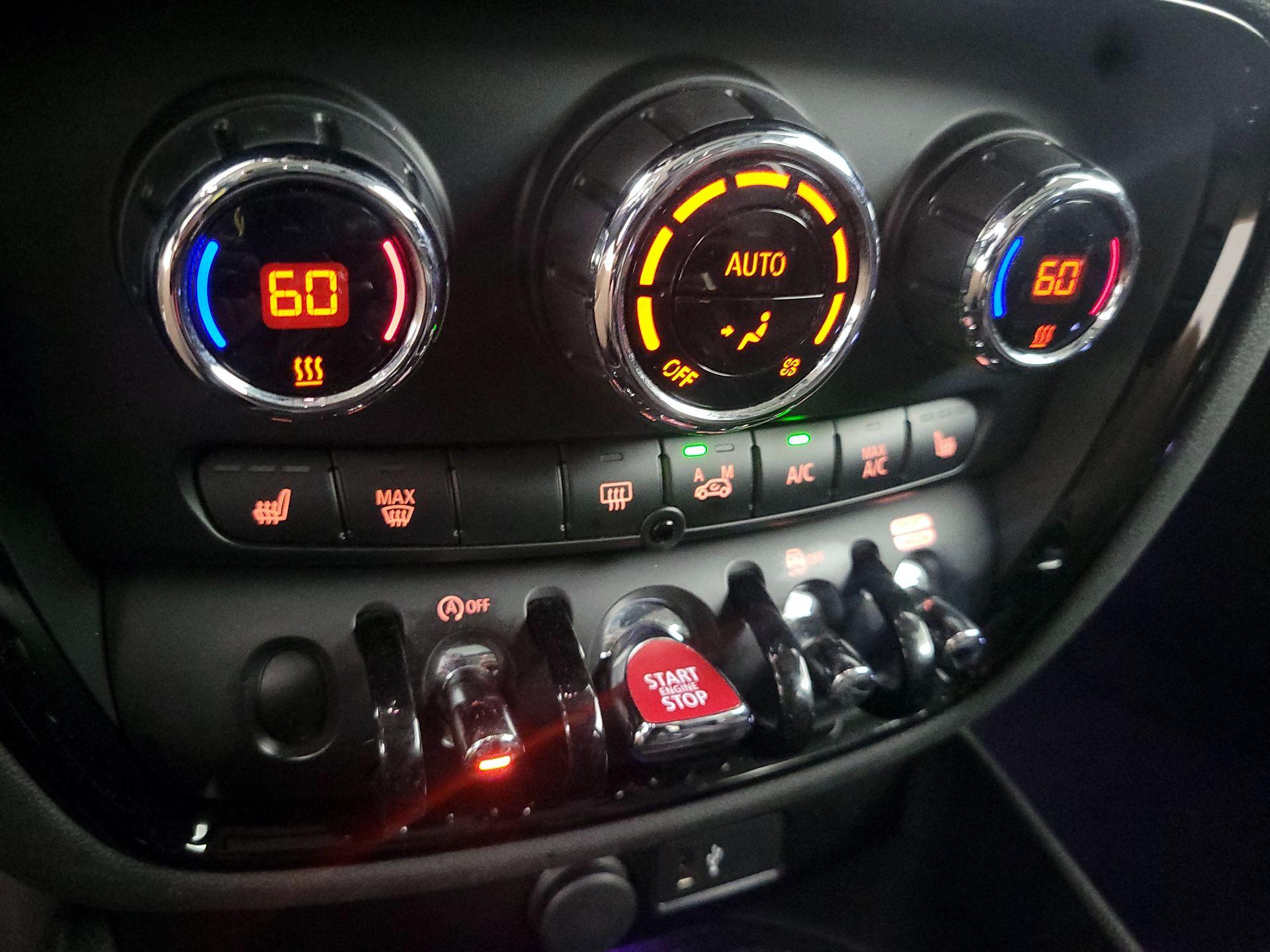 Thumbnail: 2020 MINI Cooper Clubman - 17