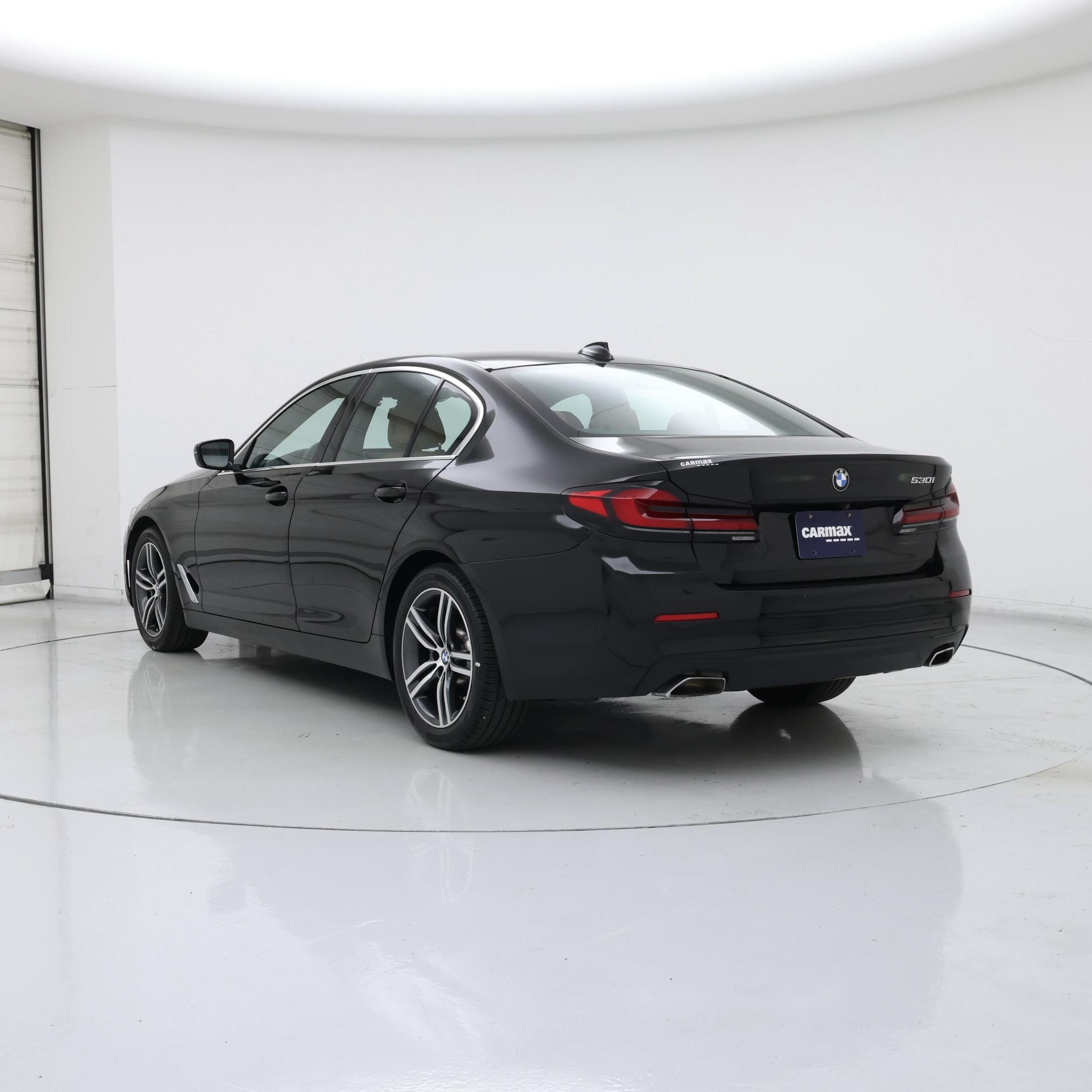 Thumbnail: 2021 BMW 5 Series - 2