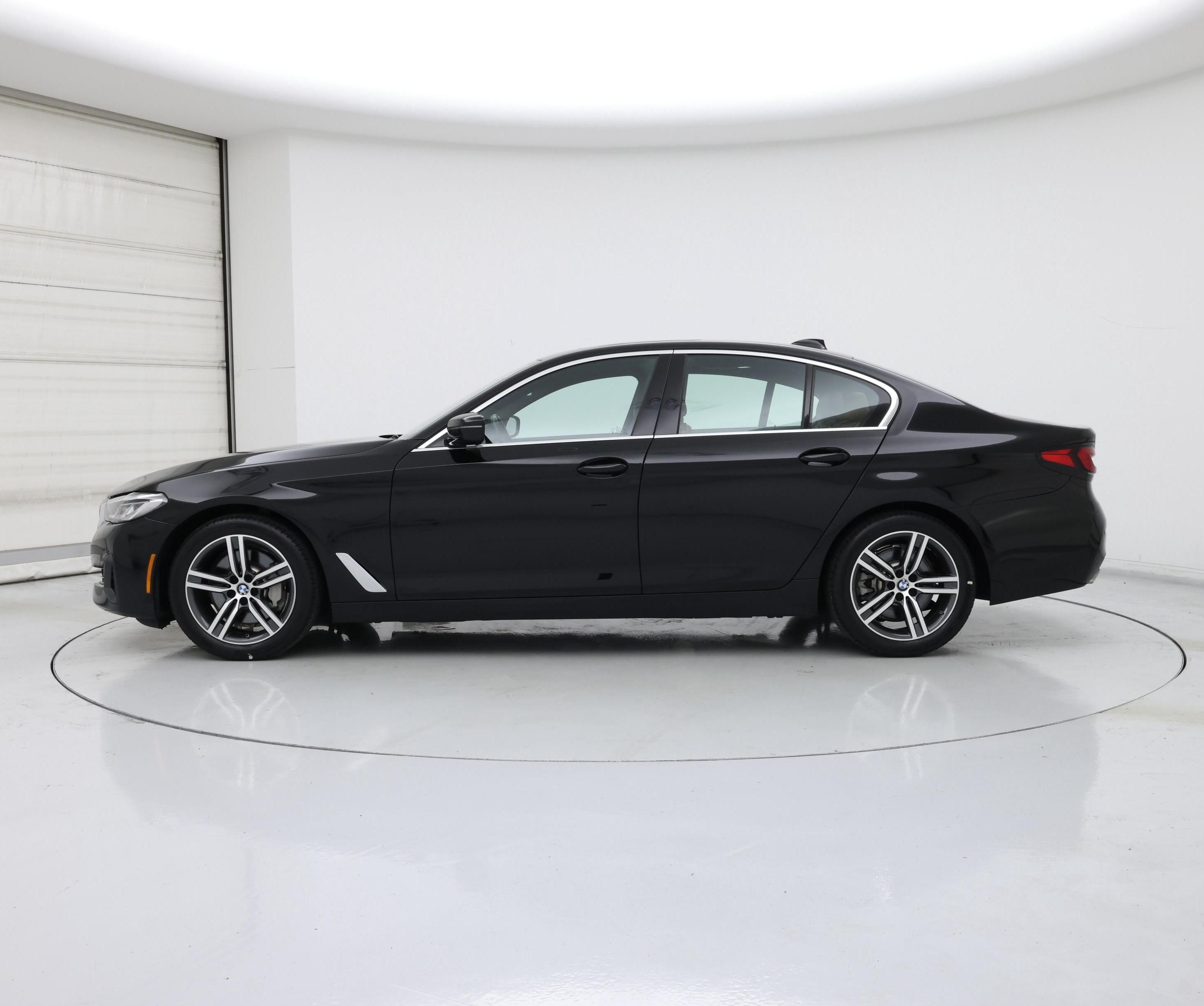 Thumbnail: 2021 BMW 5 Series - 3