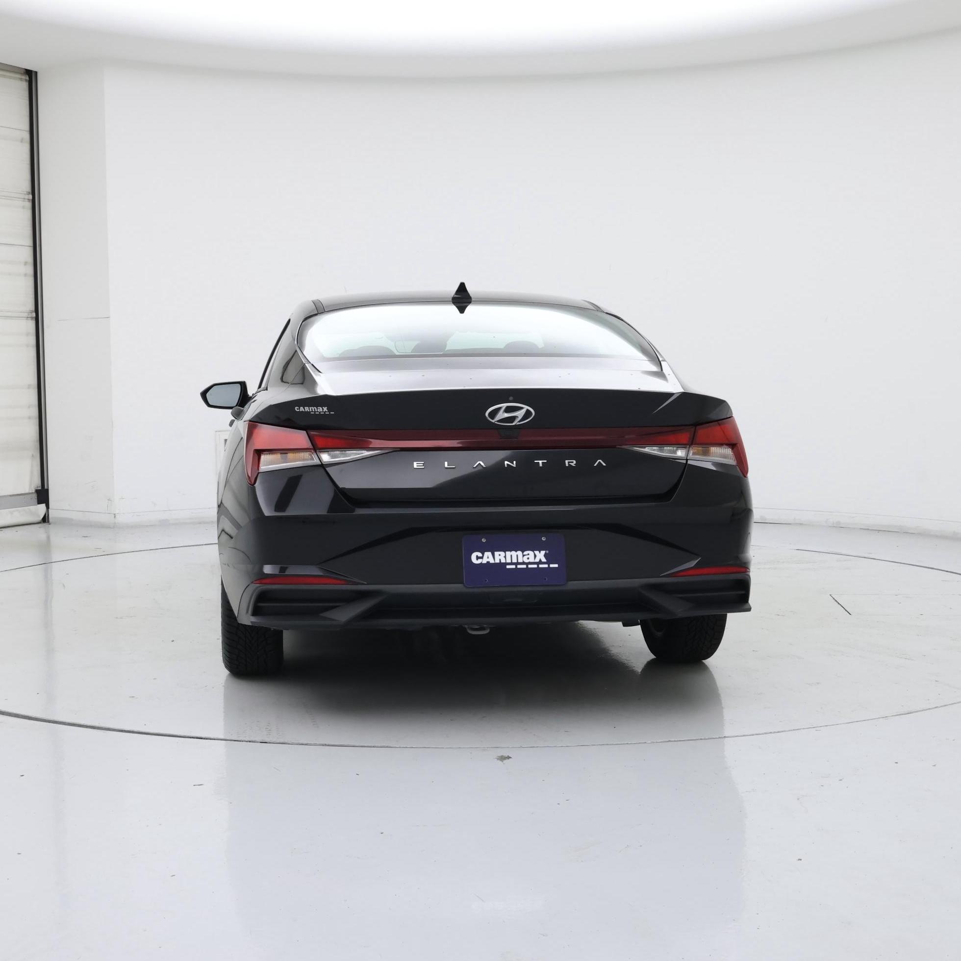 Thumbnail: 2021 Hyundai Elantra - 6