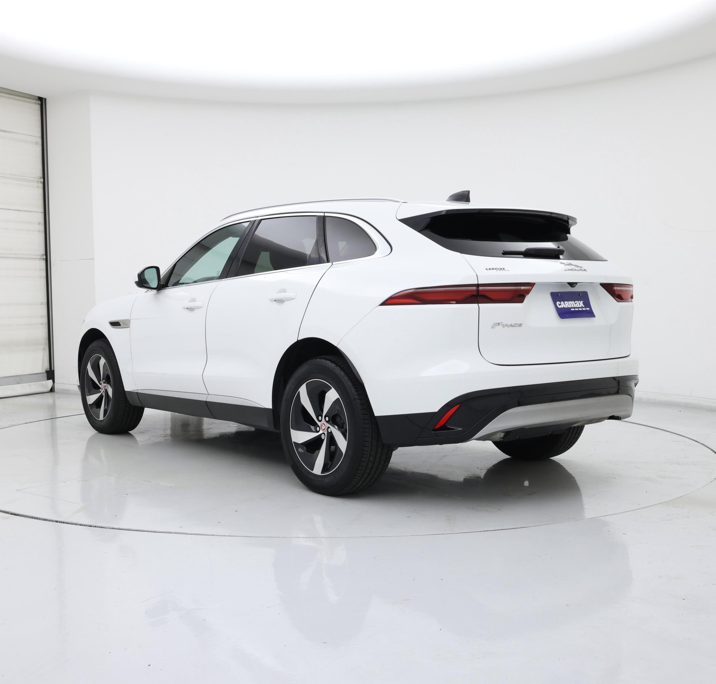 Thumbnail: 2022 Jaguar F-Pace - 2