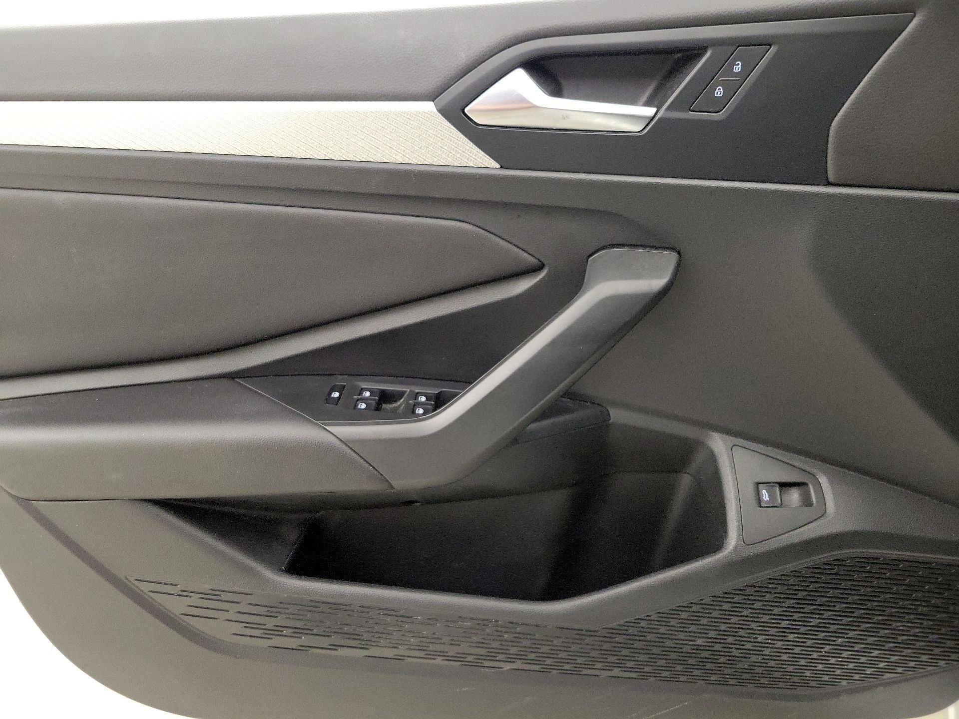 Thumbnail: 2020 Volkswagen Jetta - 12