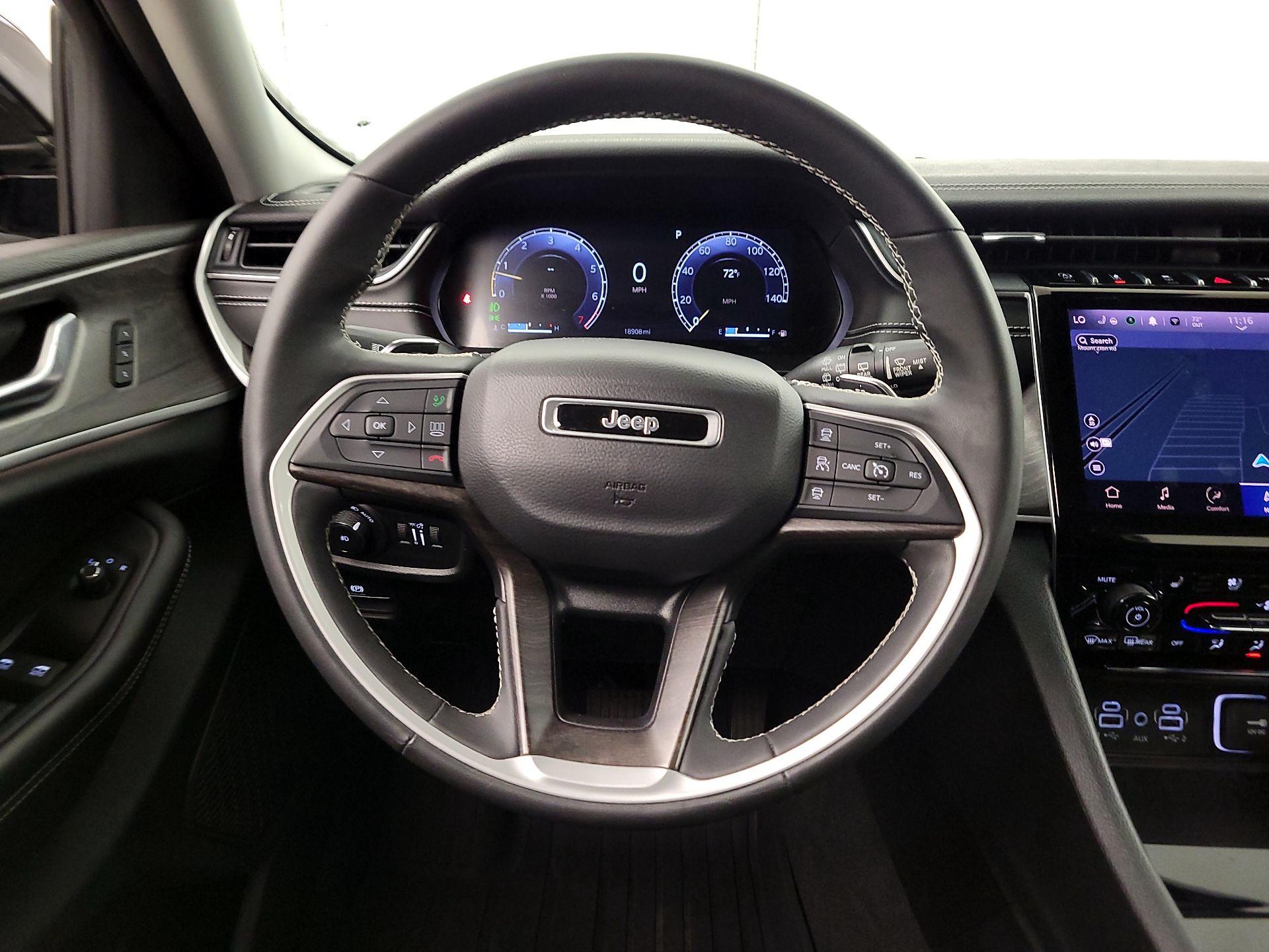 Thumbnail: 2023 Jeep Grand Cherokee L - 10