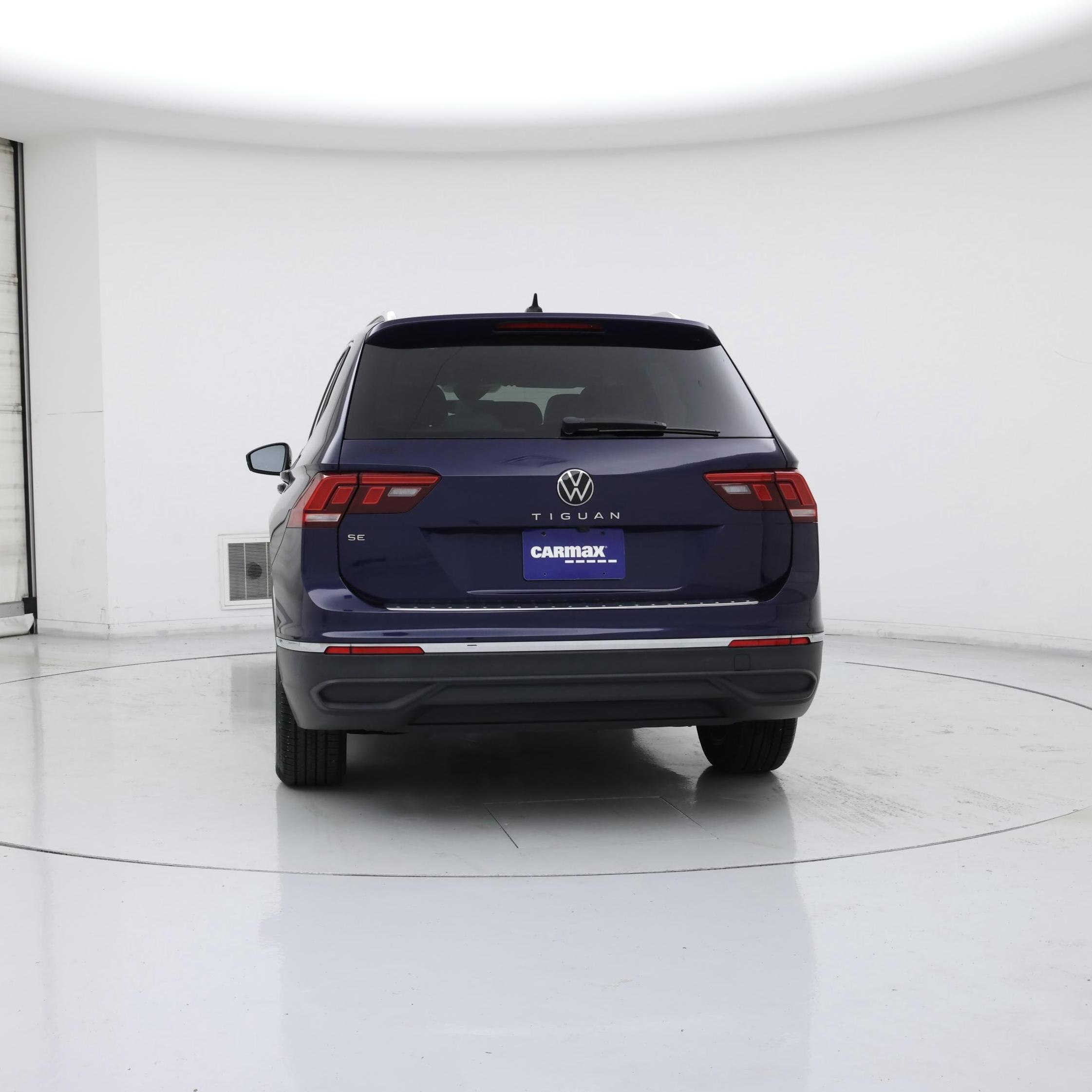 Thumbnail: 2023 Volkswagen Tiguan - 6