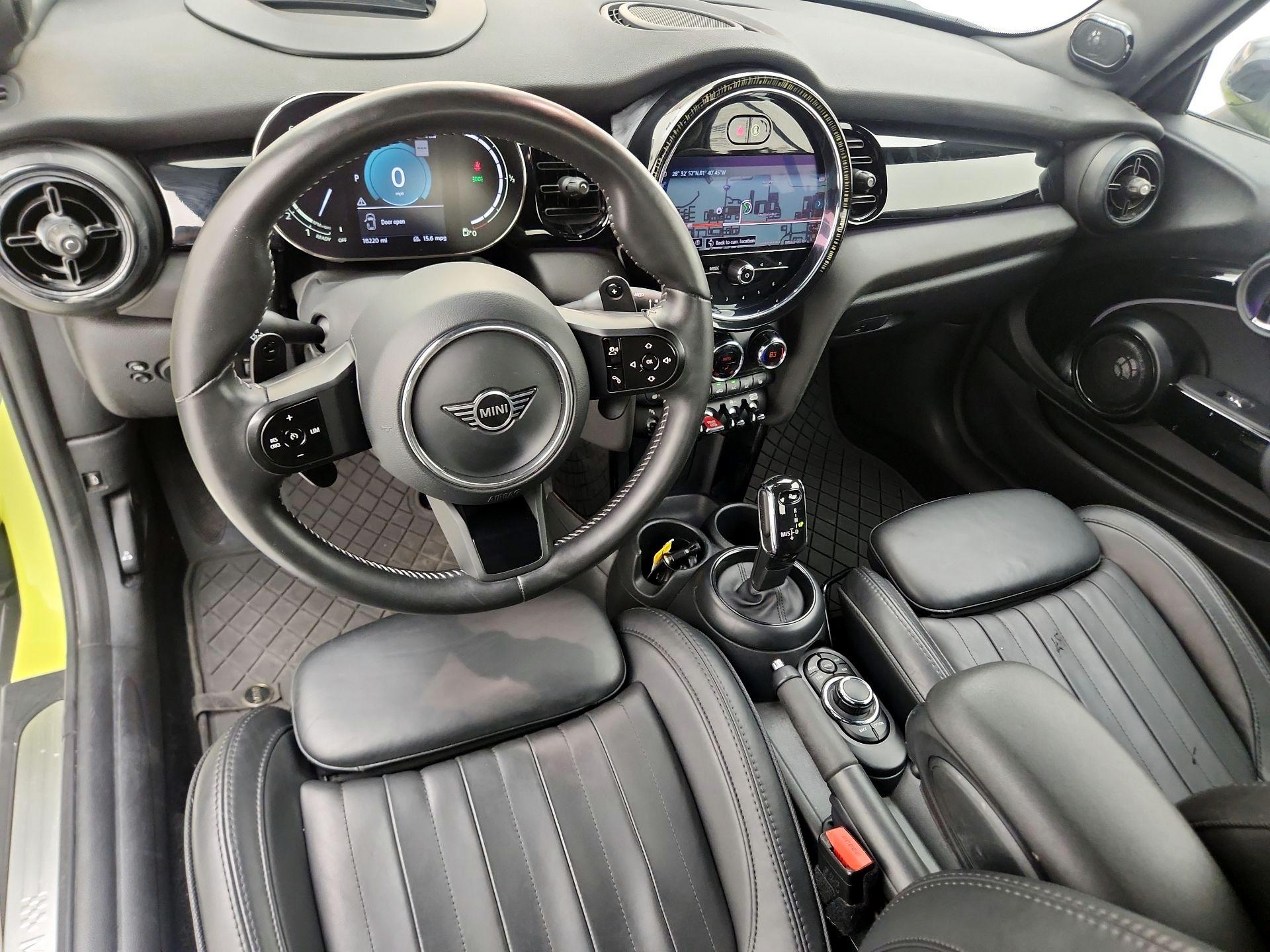 Thumbnail: 2023 MINI Cooper - 9