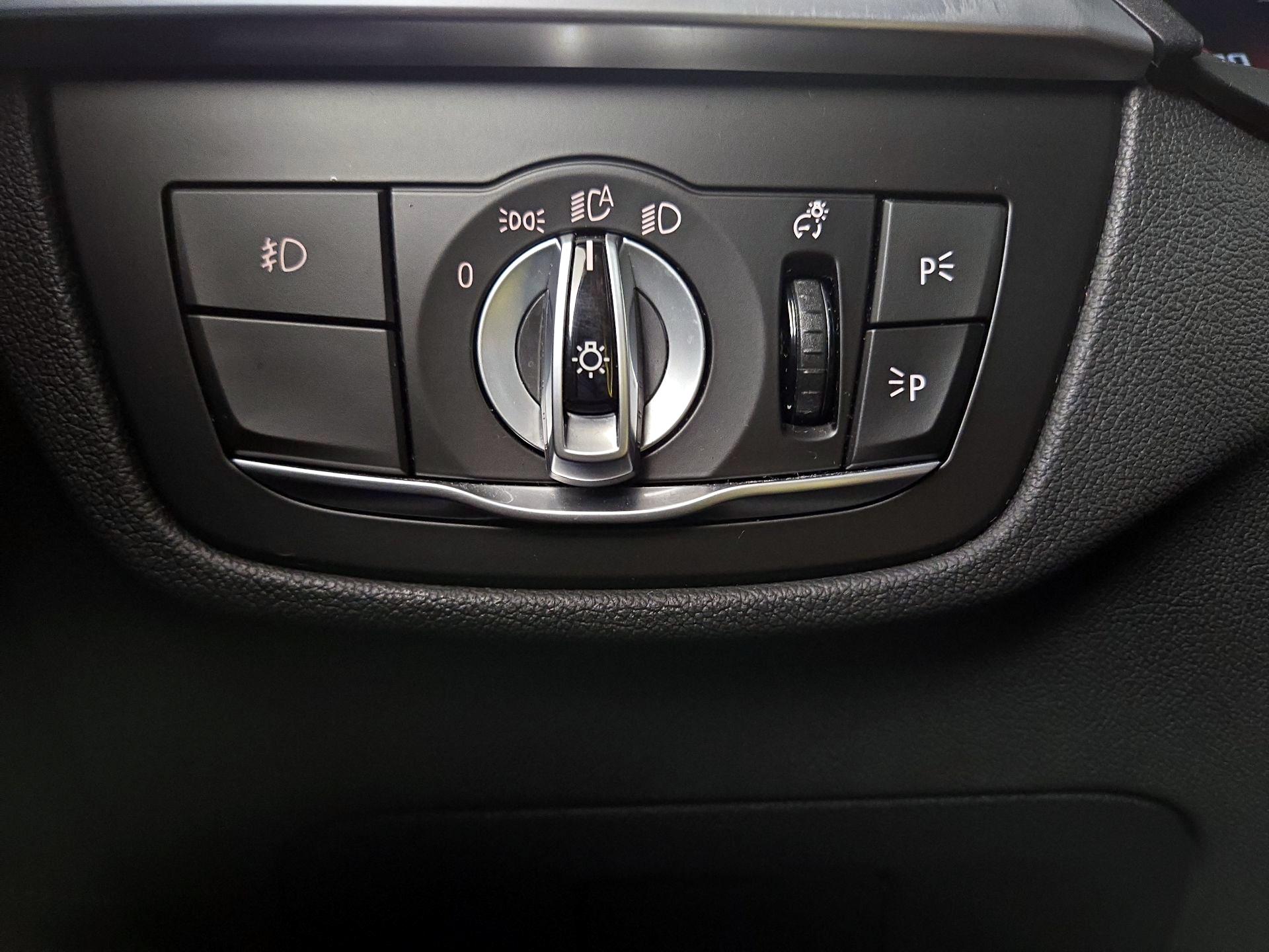 Thumbnail: 2021 BMW X3 - 13