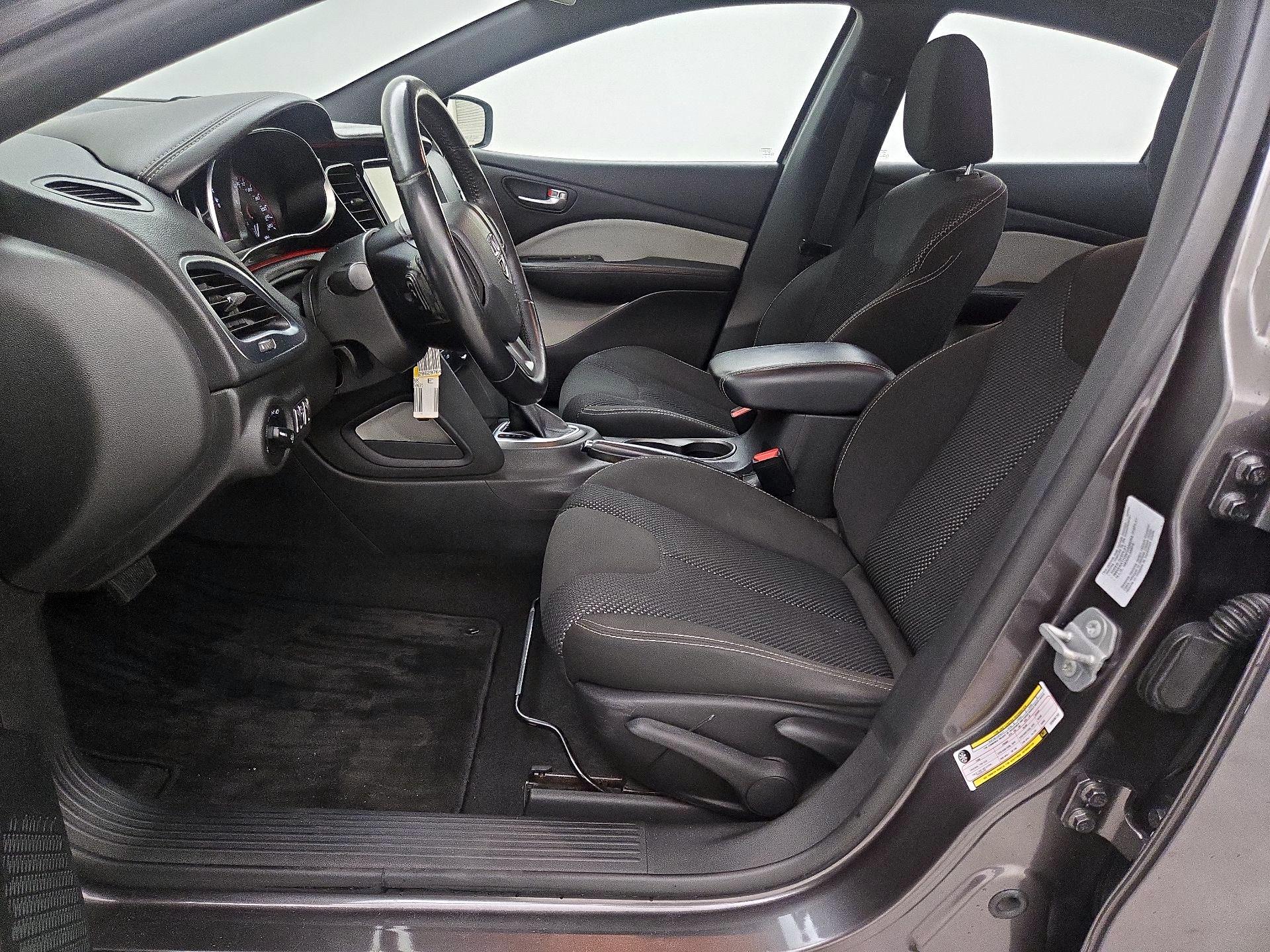 Thumbnail: 2016 Dodge Dart - 11