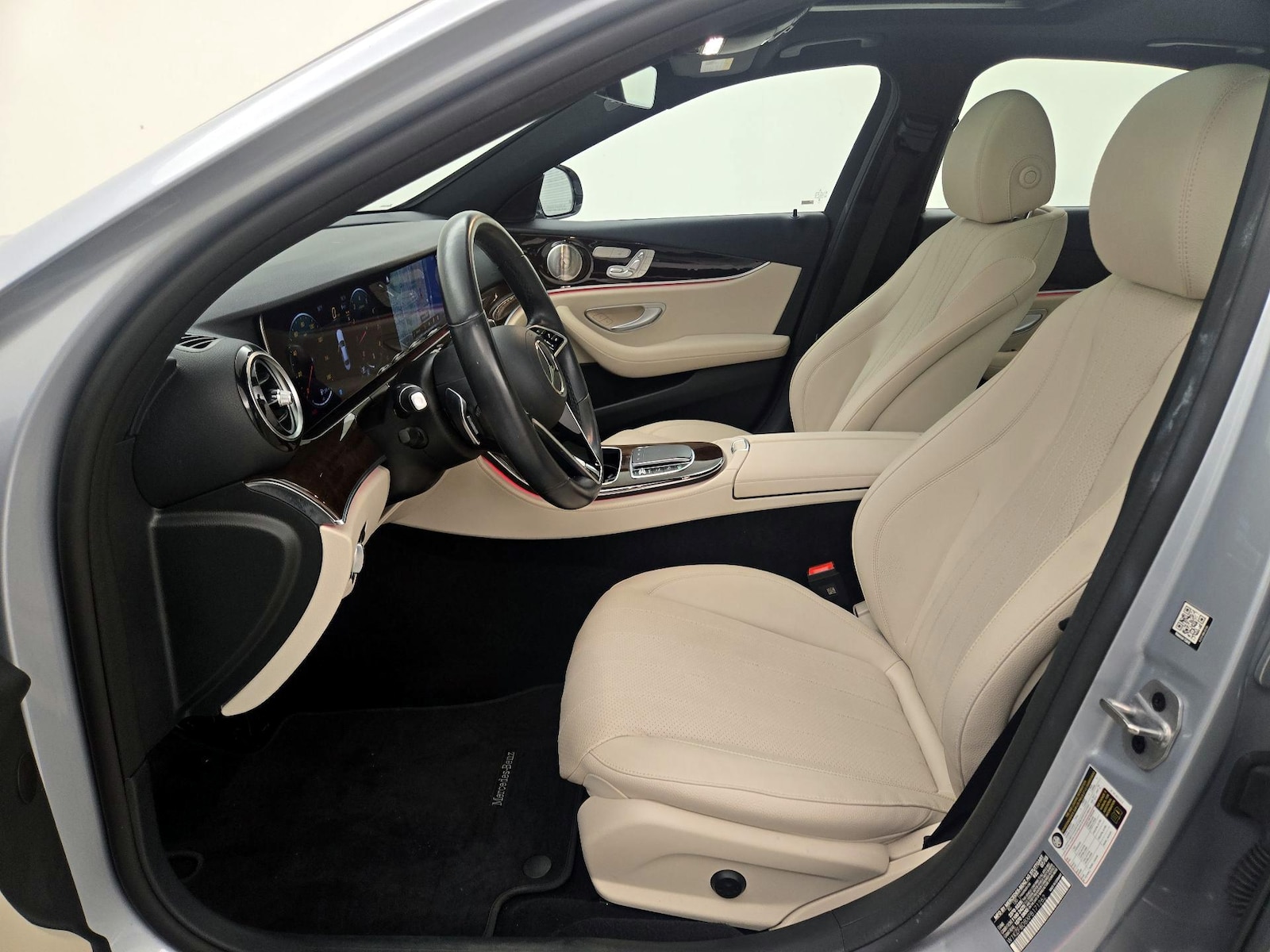 2023 Mercedes-Benz E-Class E350 - Photo 12