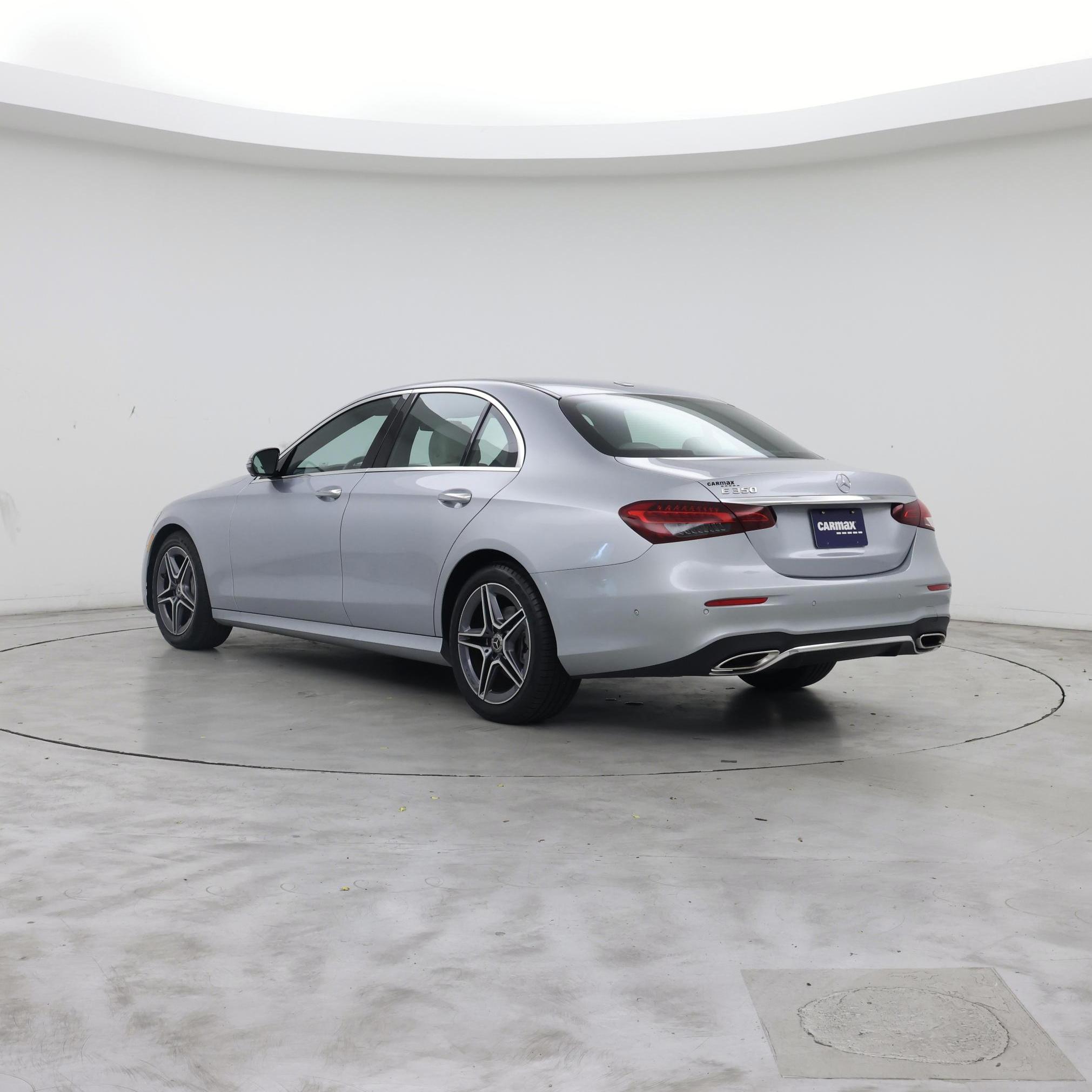 Thumbnail: 2023 Mercedes-Benz E-Class - 2
