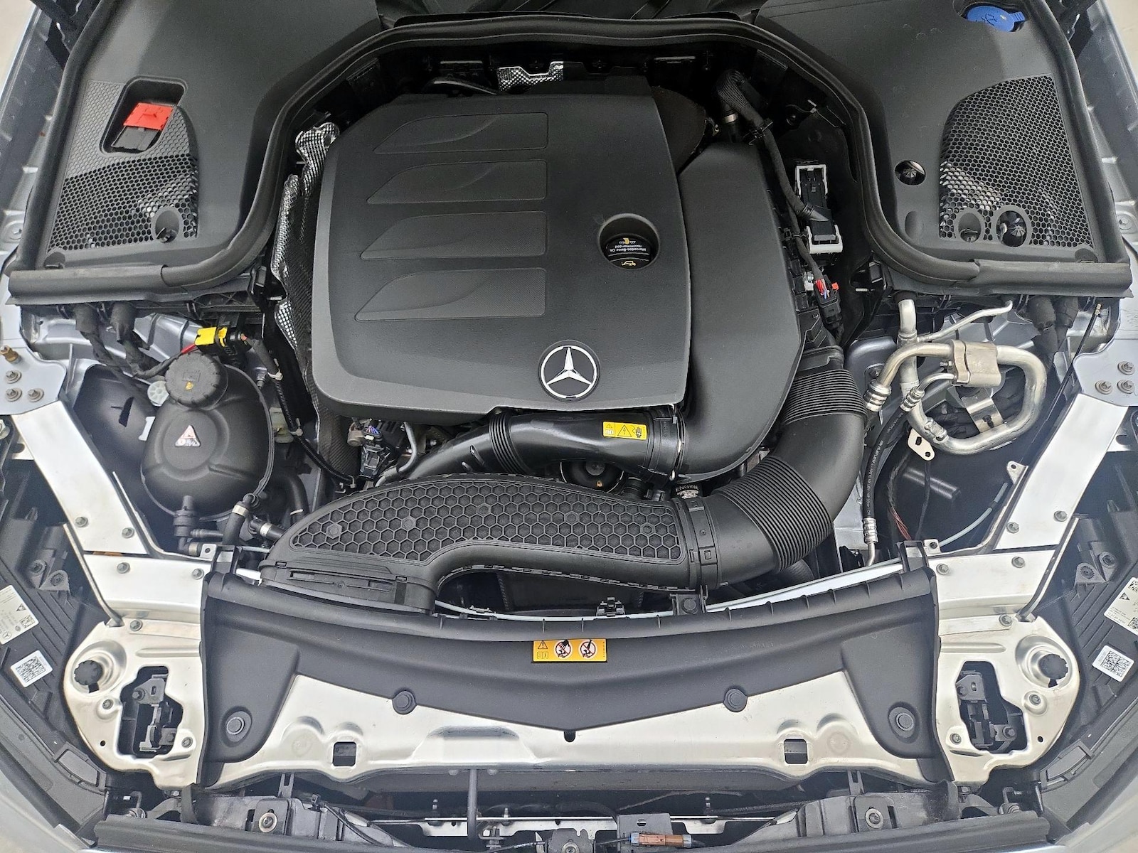 2023 Mercedes-Benz E-Class E350 - Photo 24