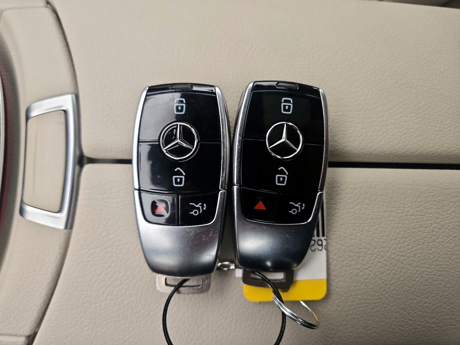2023 Mercedes-Benz E-Class E350 - Photo 25