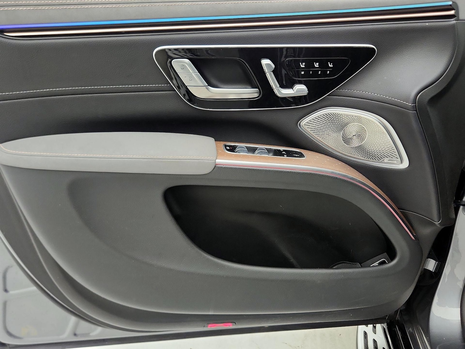 2023 Mercedes-Benz EQS SUV Base - Photo 13