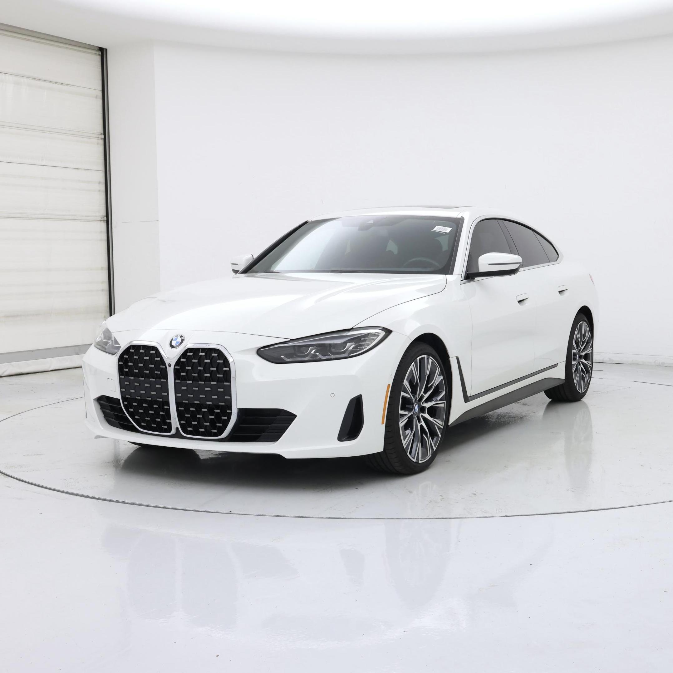 Thumbnail: 2024 BMW 4 Series - 4