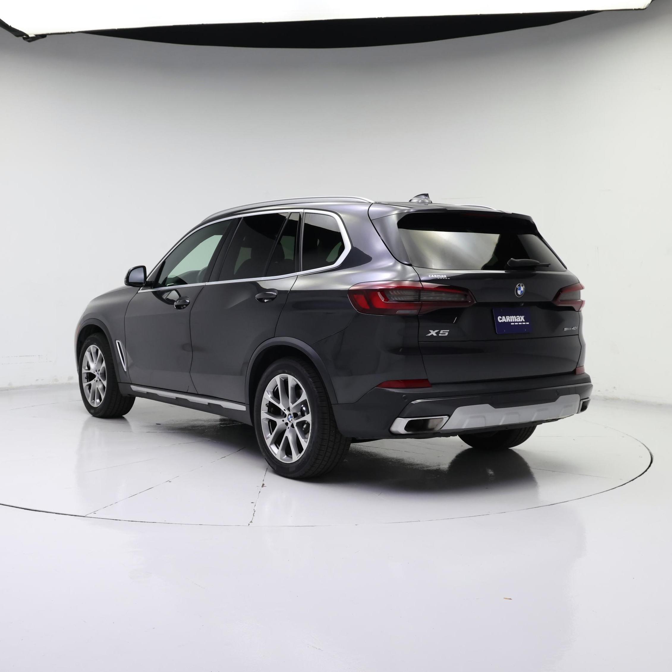 Thumbnail: 2023 BMW X5 - 2