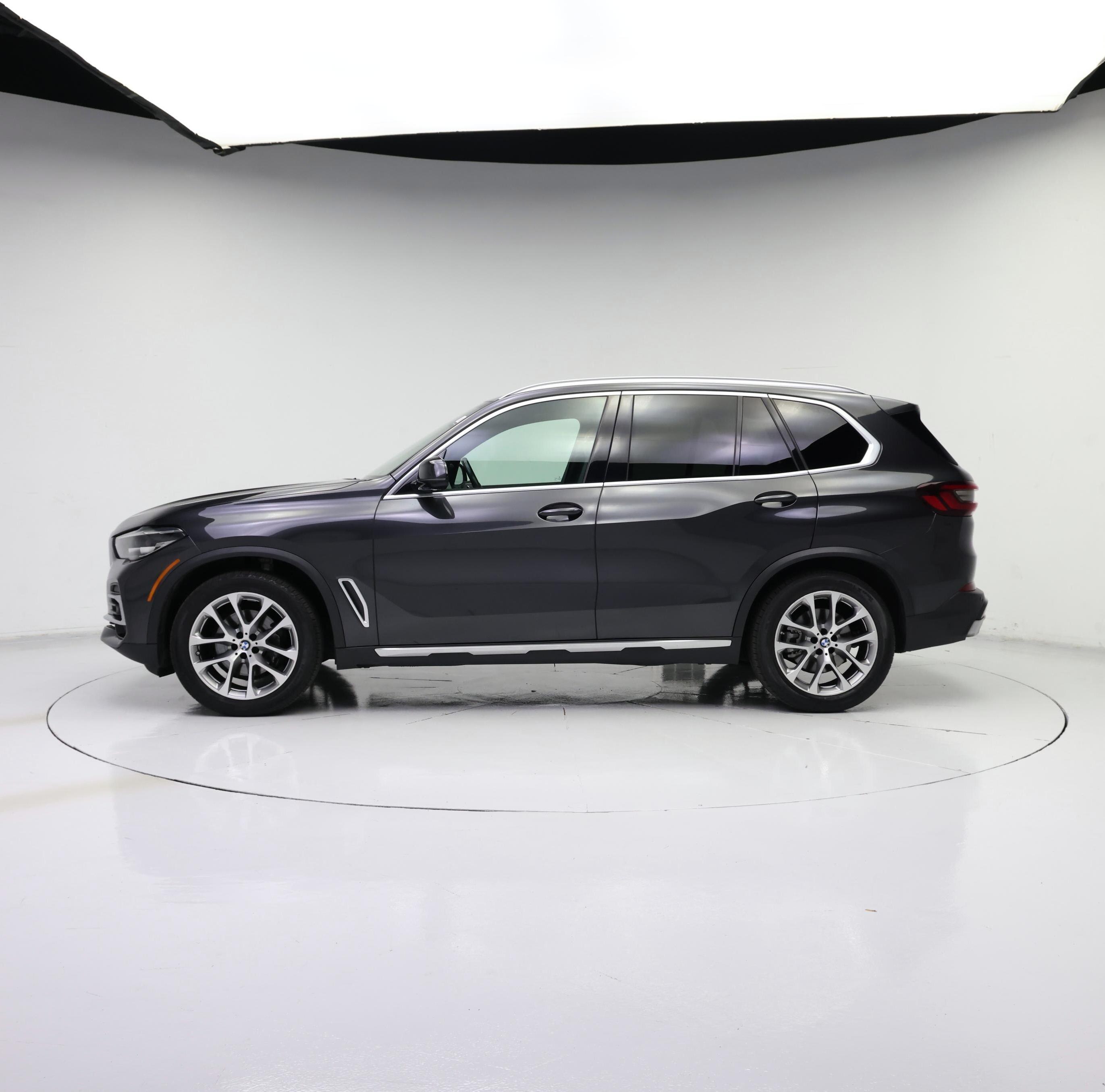 Thumbnail: 2023 BMW X5 - 3