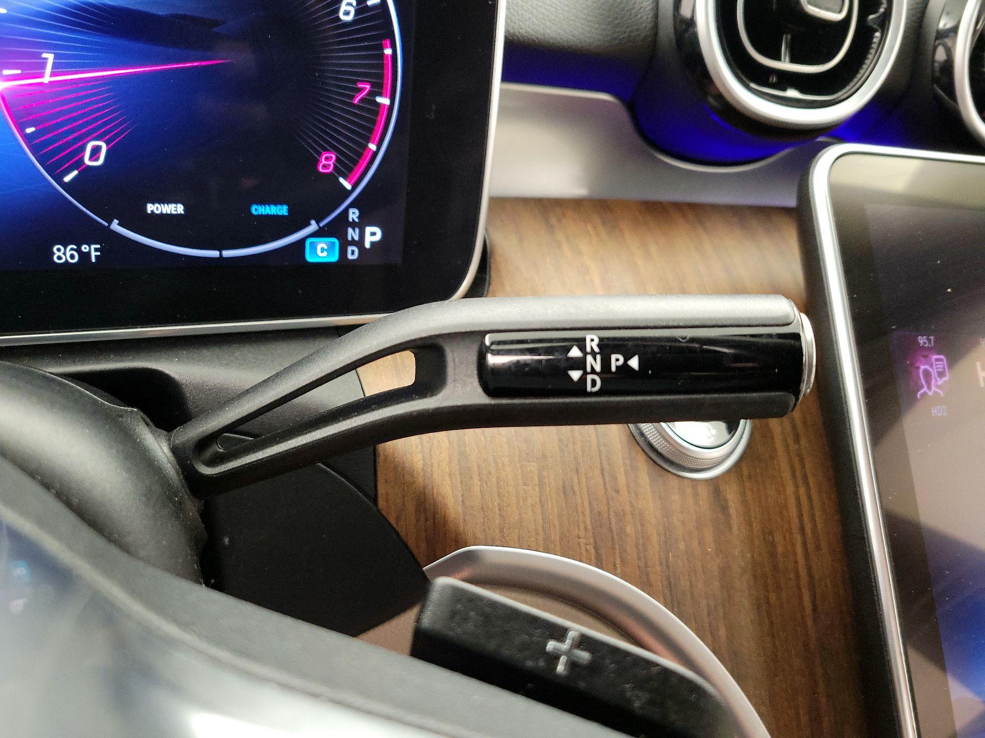 Thumbnail: 2023 Mercedes-Benz C-Class - 17