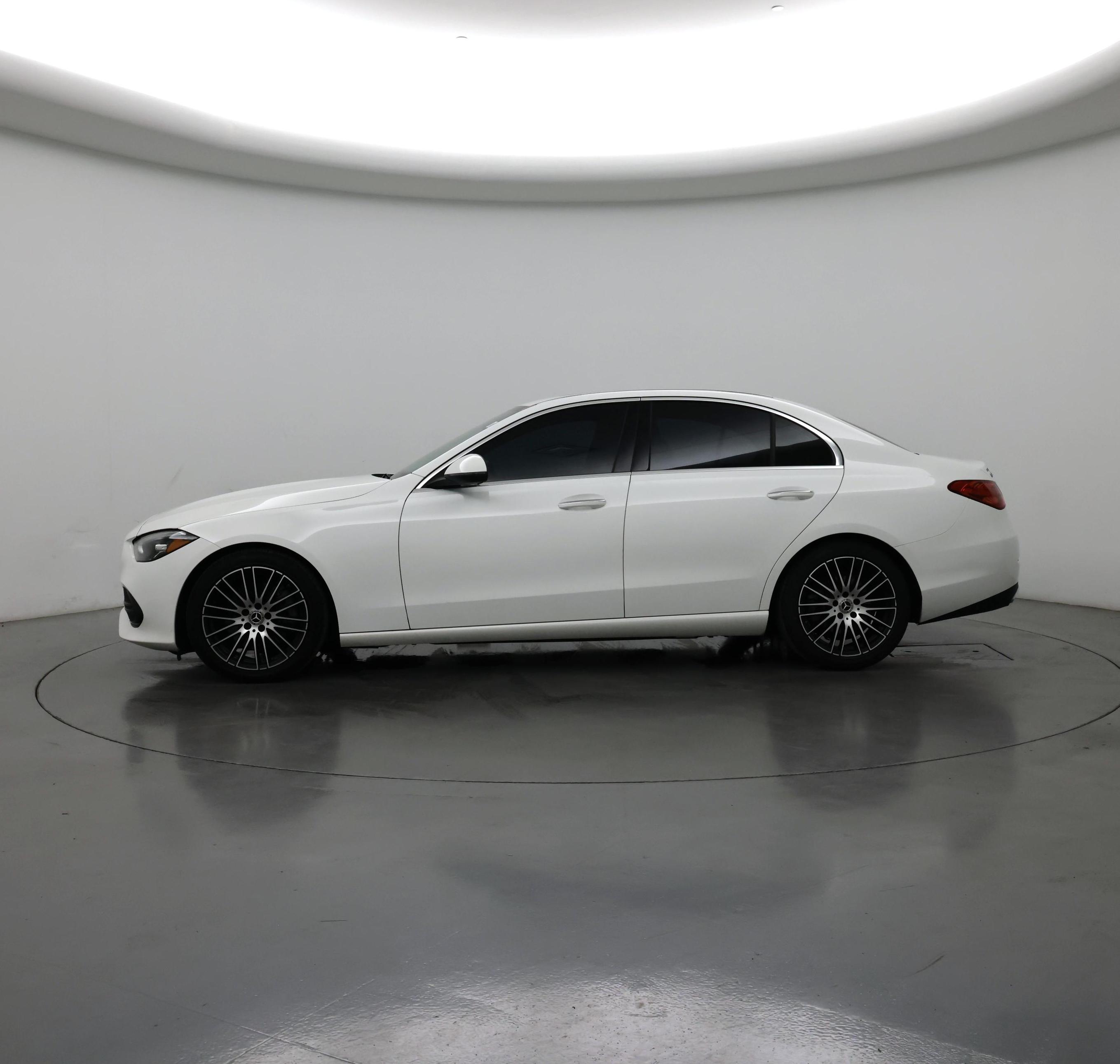 Thumbnail: 2023 Mercedes-Benz C-Class - 3