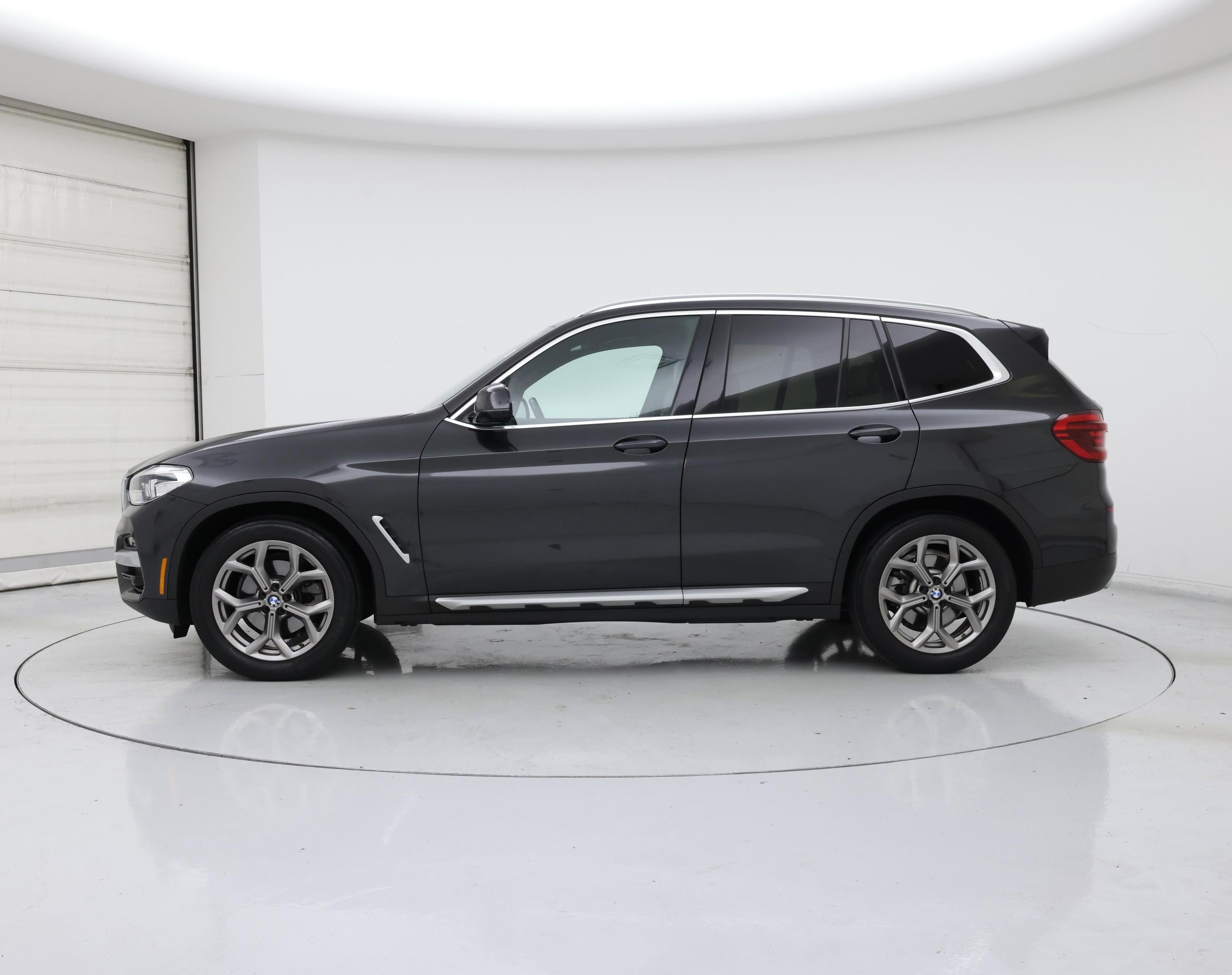 Thumbnail: 2021 BMW X3 - 3
