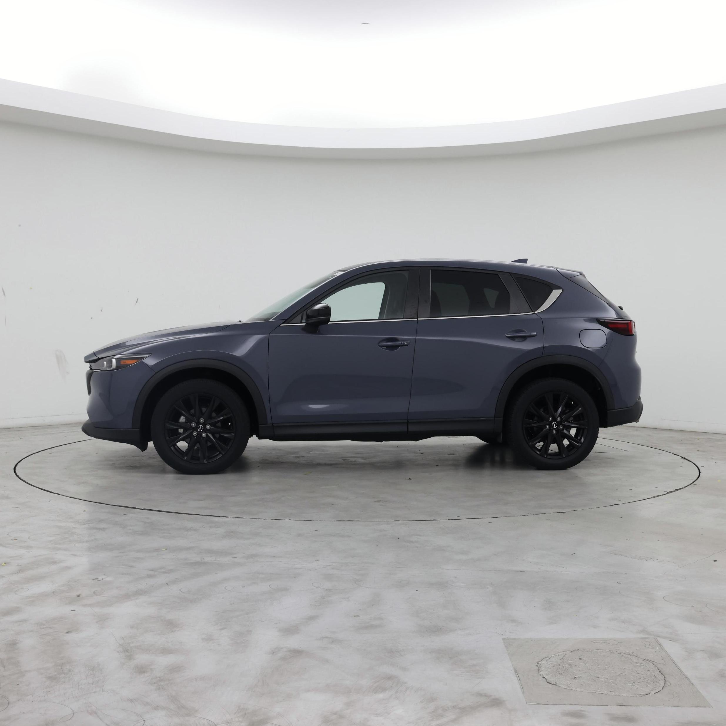 Thumbnail: 2023 Mazda CX-5 - 3