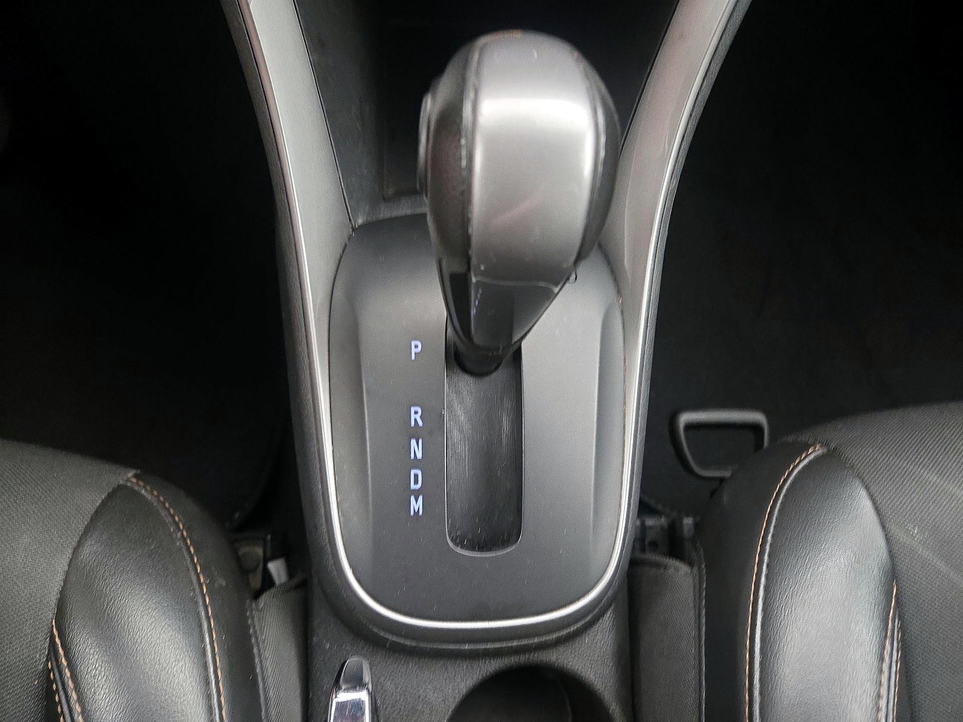 Thumbnail: 2021 Chevrolet Trax - 17