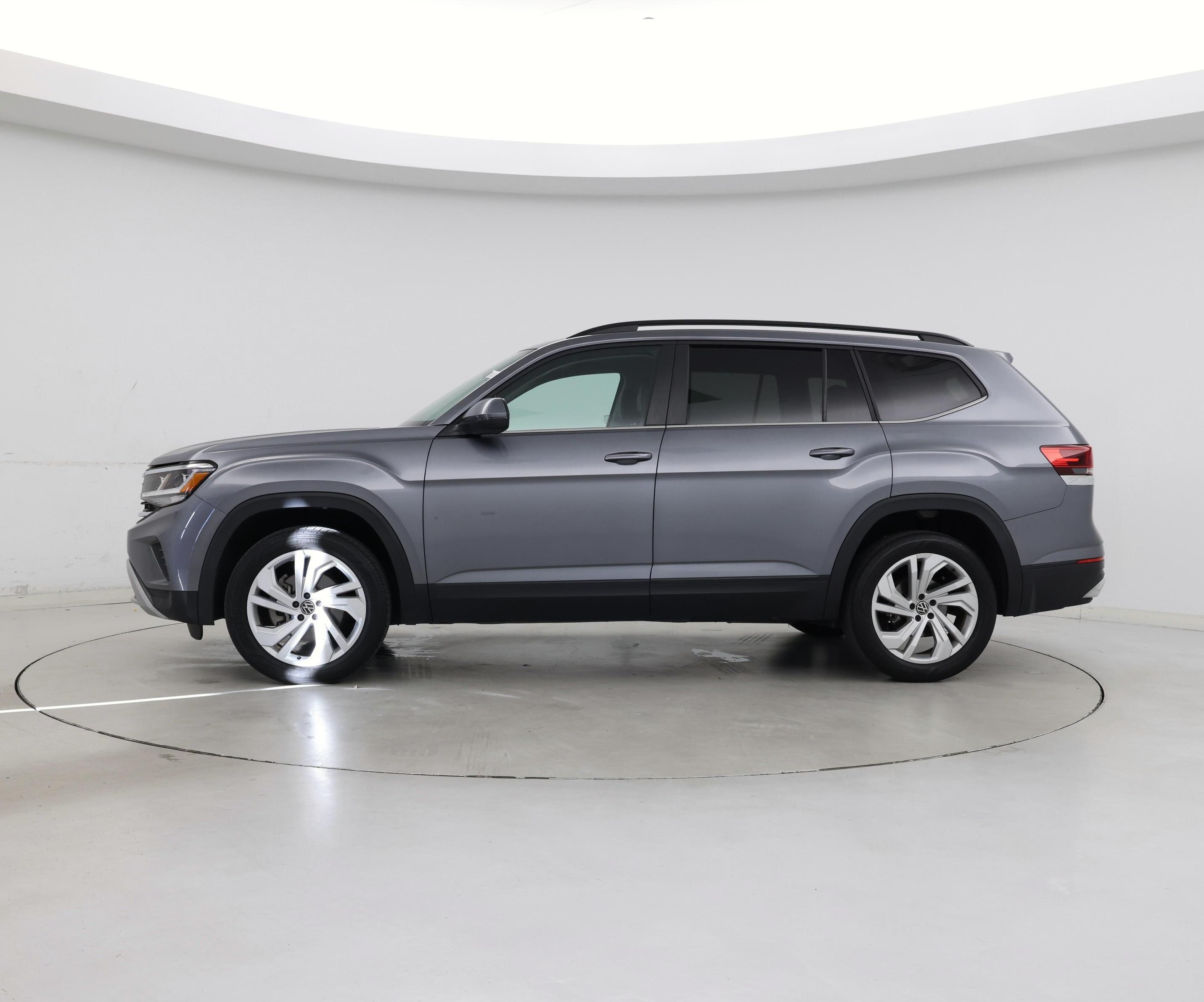 Thumbnail: 2023 Volkswagen Atlas - 3