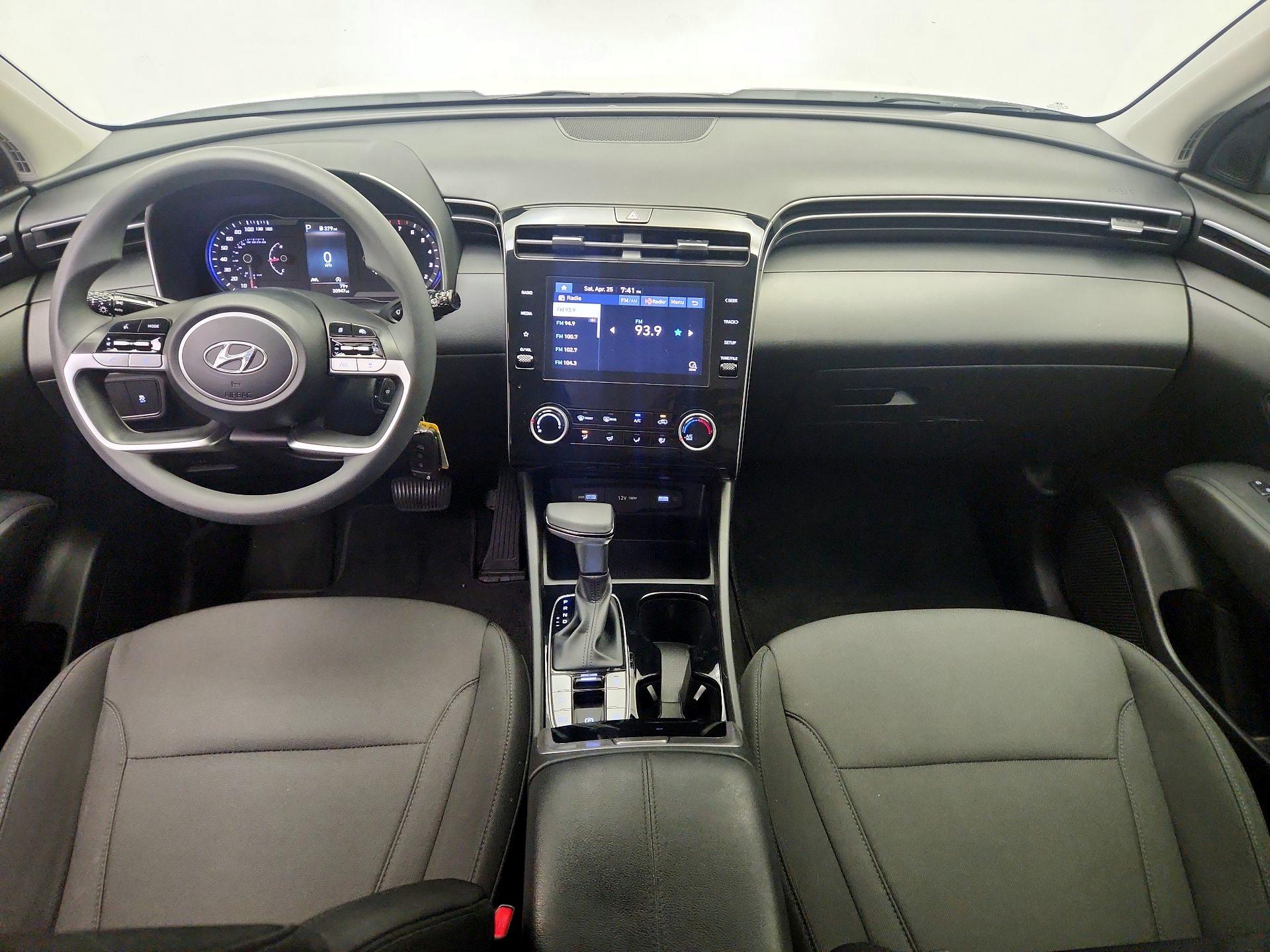 Thumbnail: 2023 Hyundai Tucson - 9