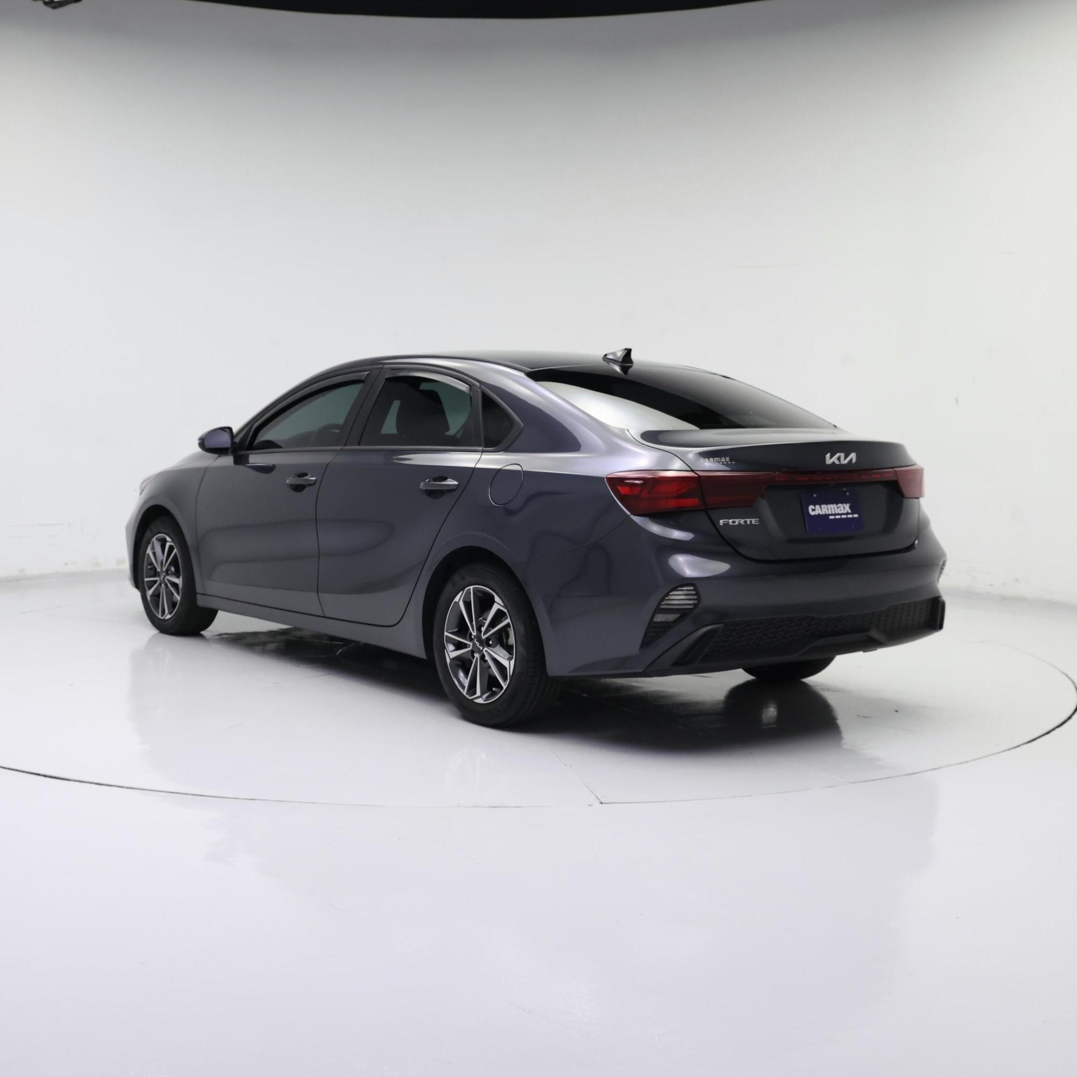 Thumbnail: 2023 Kia Forte - 2