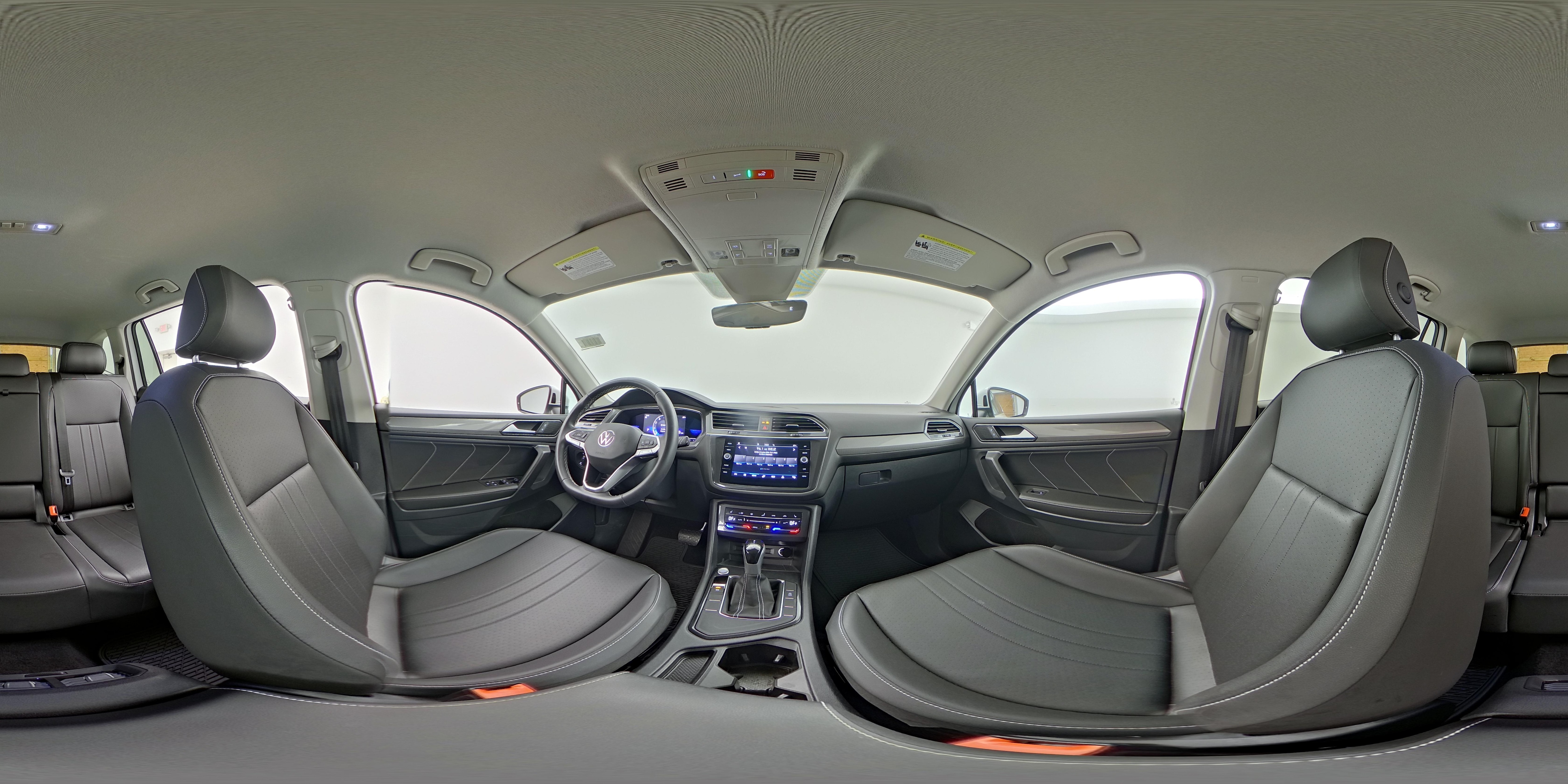 2023 Volkswagen Tiguan SE - Photo 26