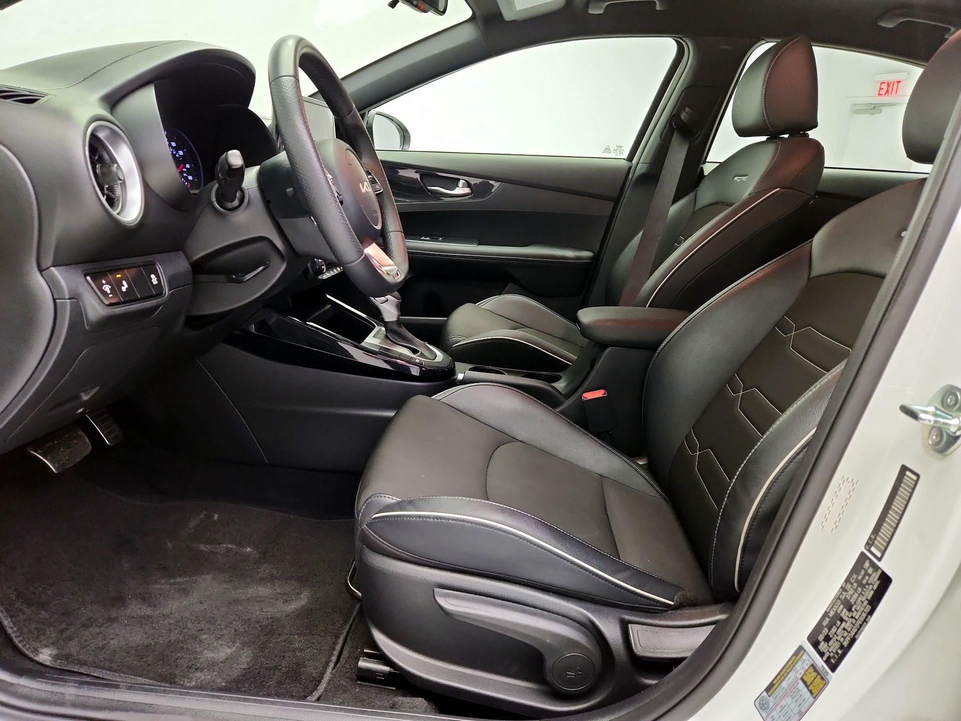 Thumbnail: 2023 Kia Forte - 11