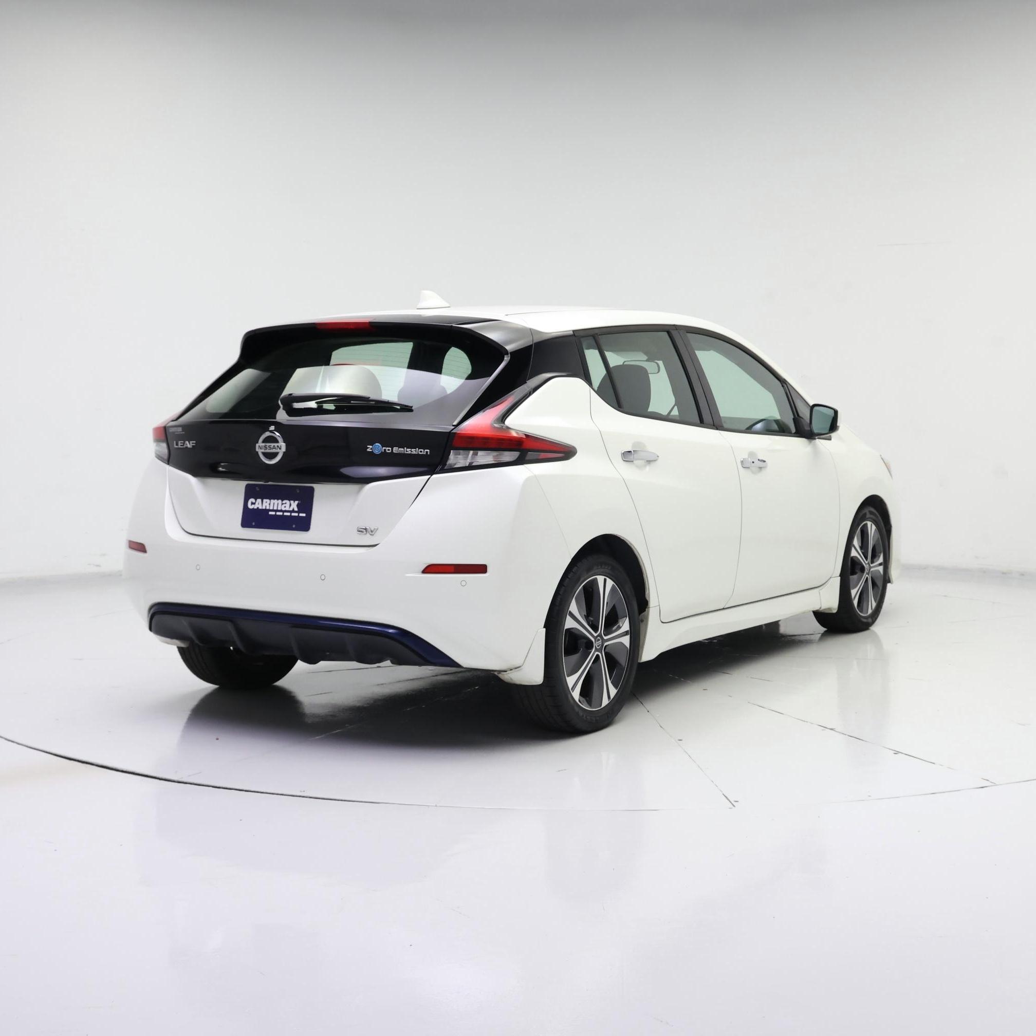 Thumbnail: 2020 Nissan Leaf - 8