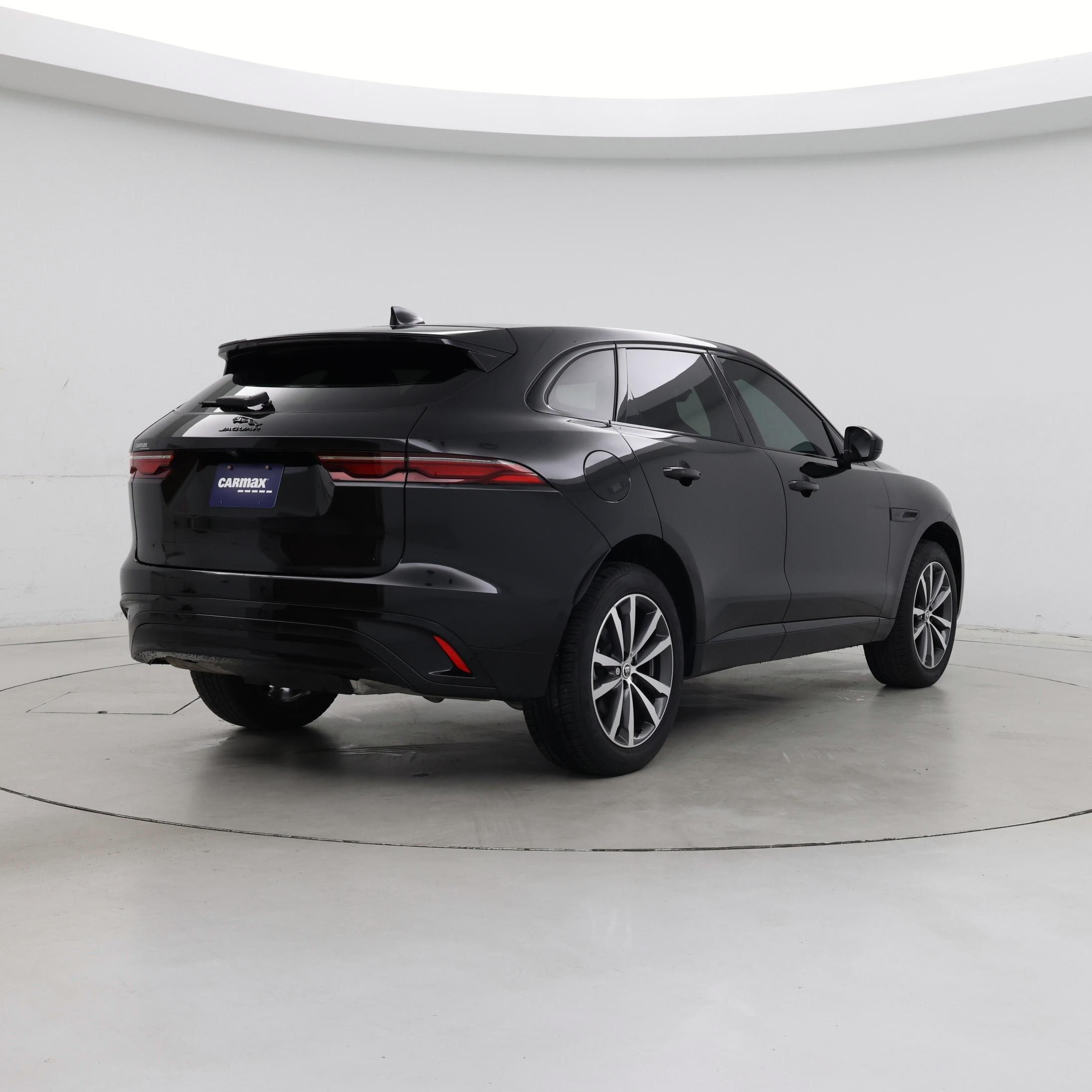 Thumbnail: 2025 Jaguar F-Pace - 8