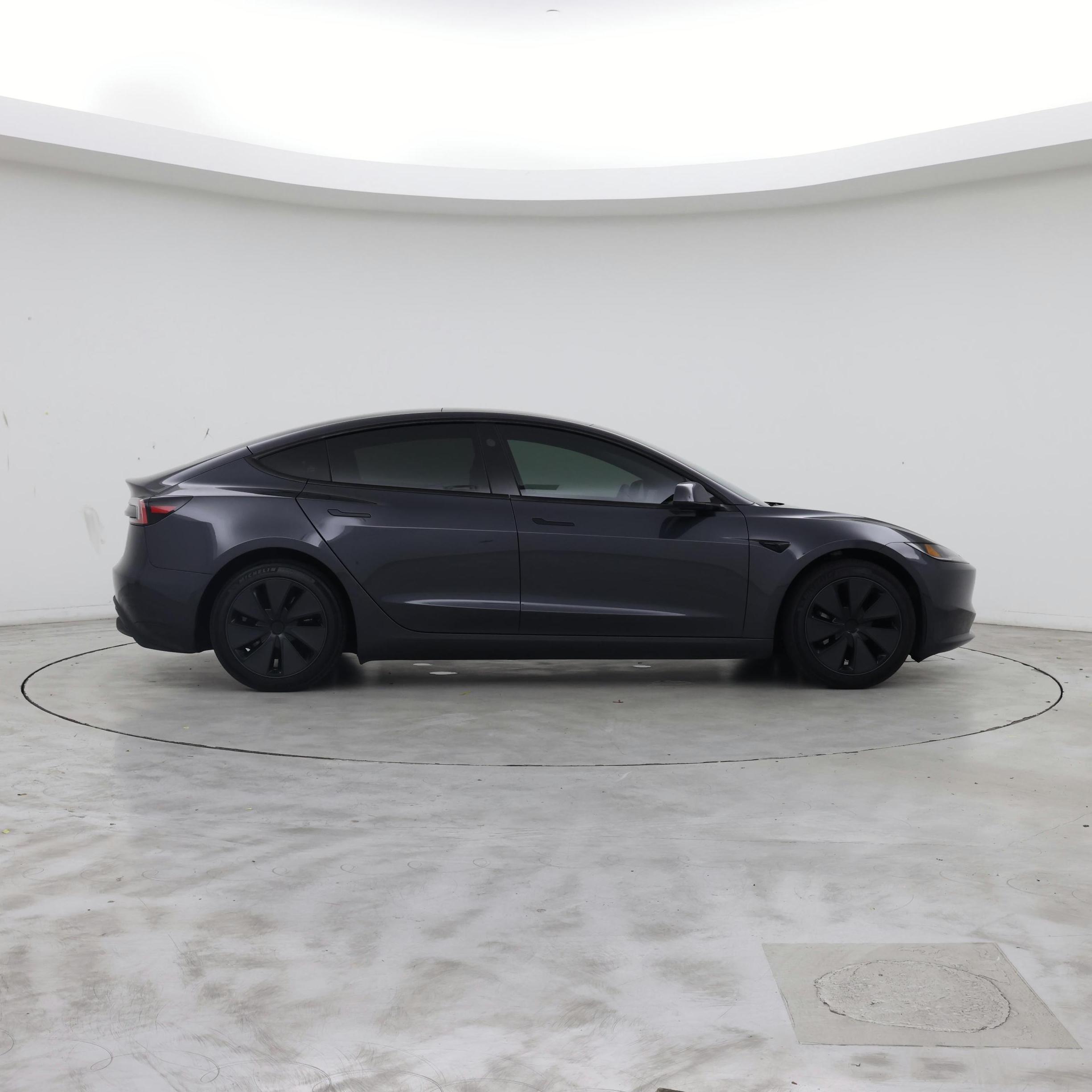 Thumbnail: 2025 Tesla Model 3 - 7