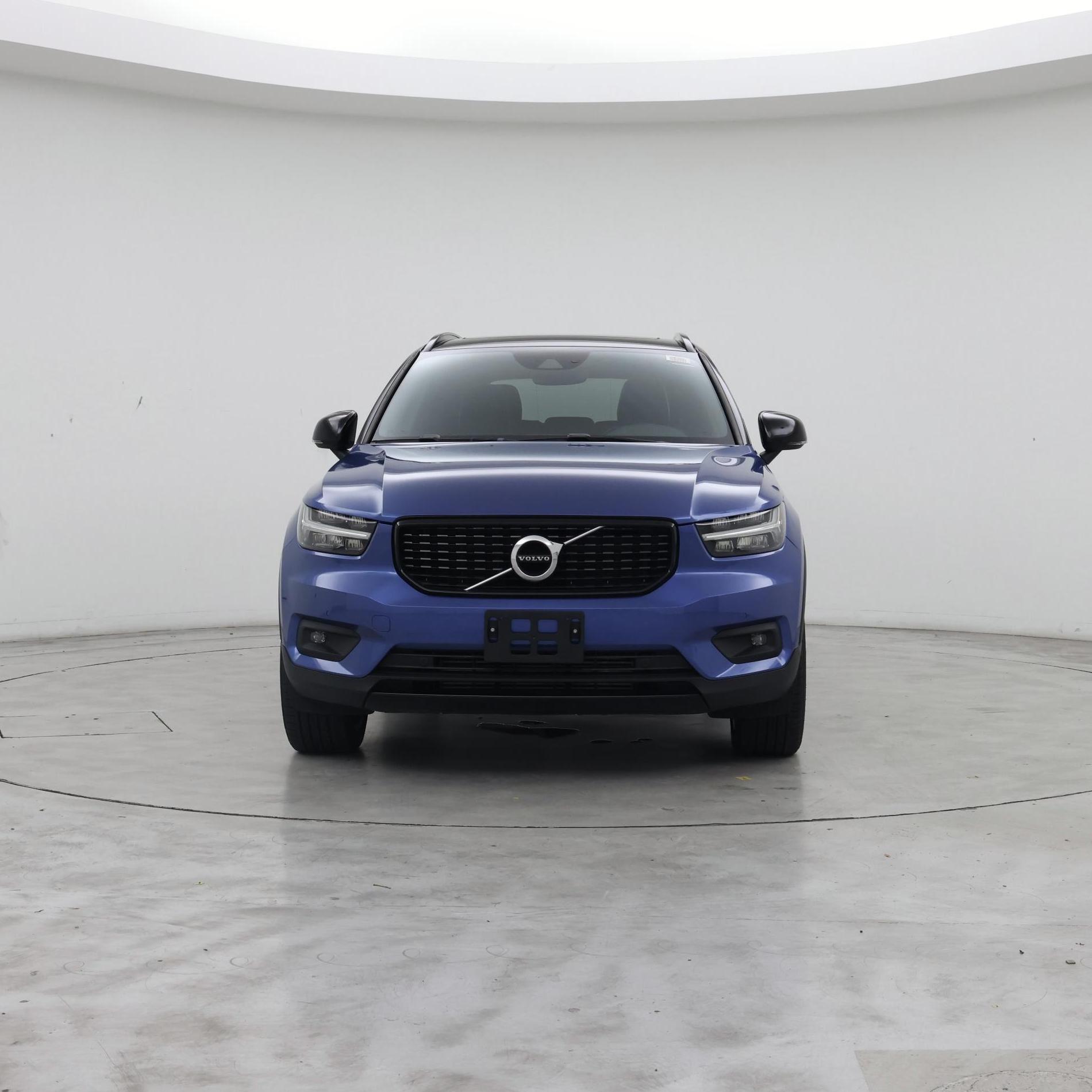 Thumbnail: 2021 Volvo XC40 - 5