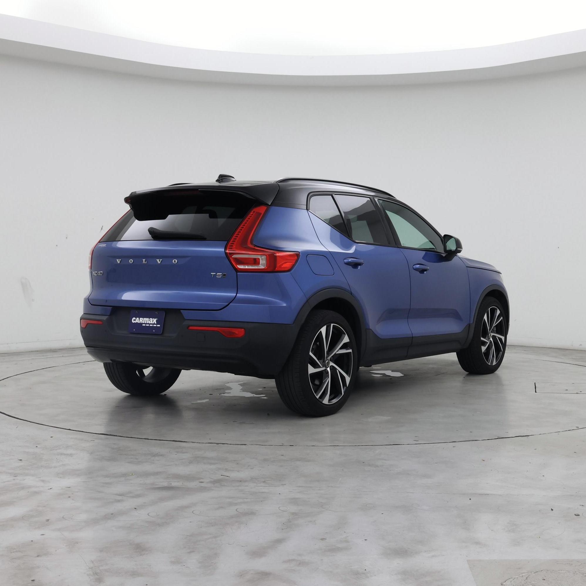 Thumbnail: 2021 Volvo XC40 - 8