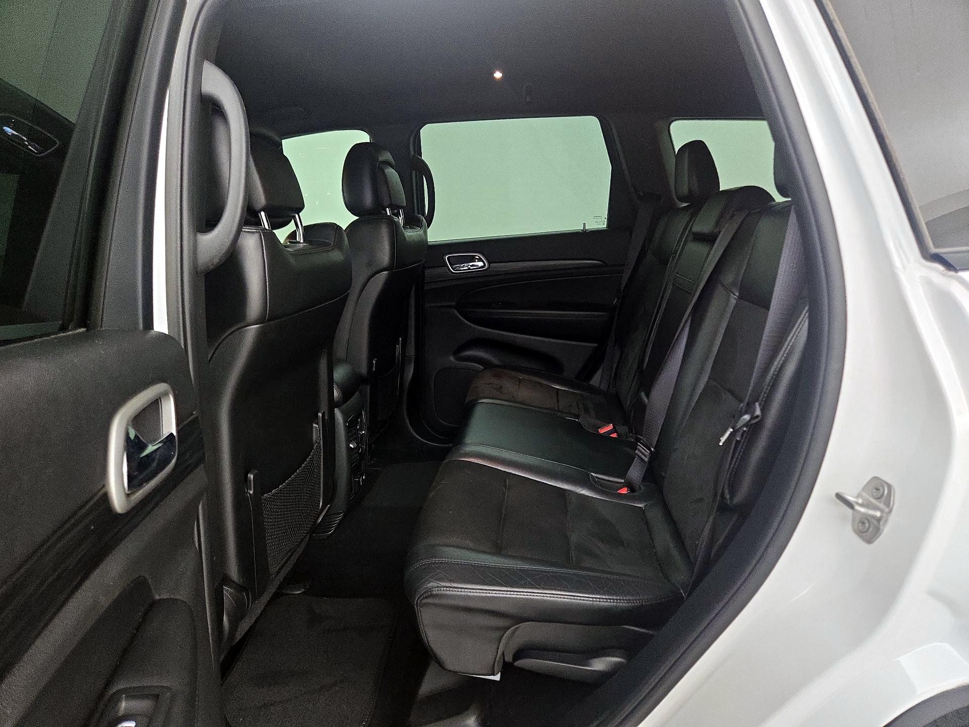 Thumbnail: 2019 Jeep Grand Cherokee - 19