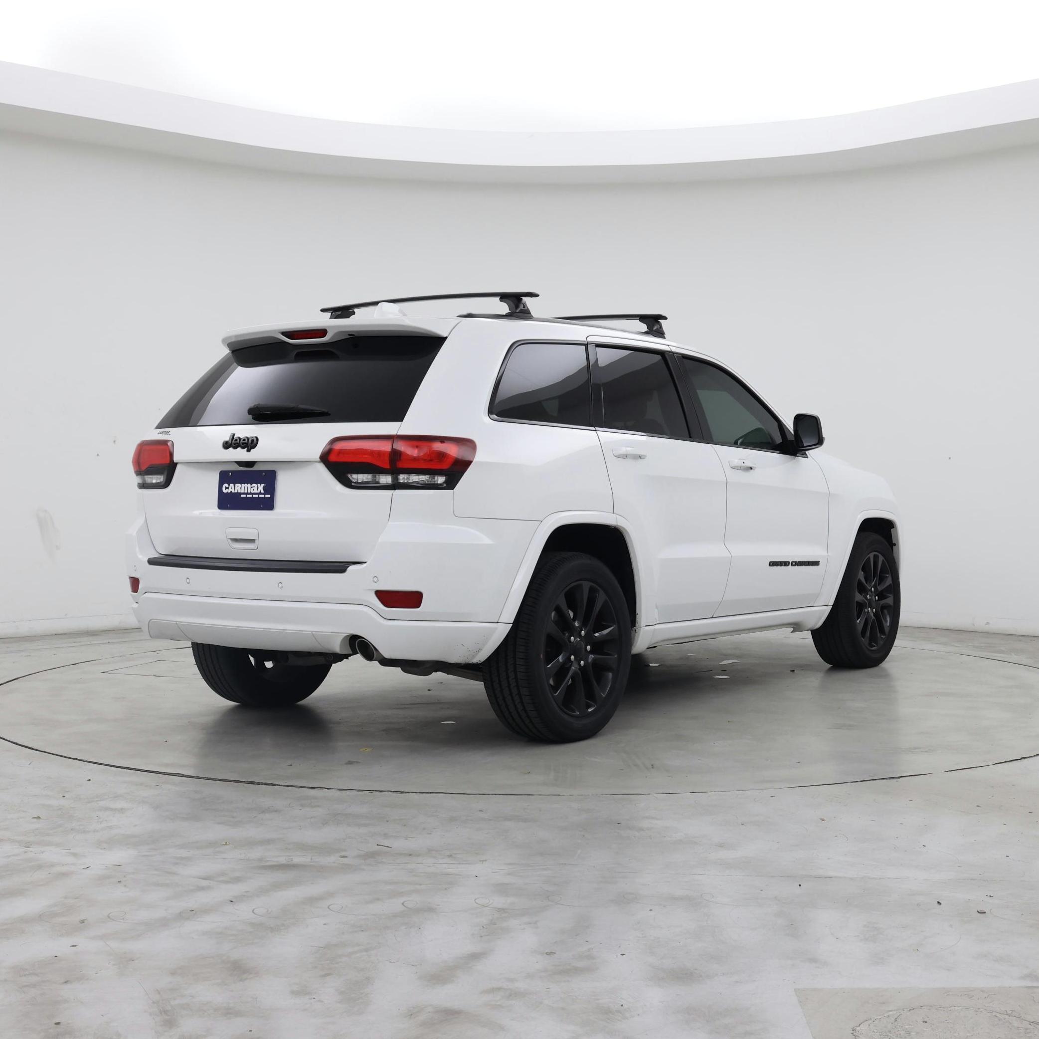 Thumbnail: 2019 Jeep Grand Cherokee - 8