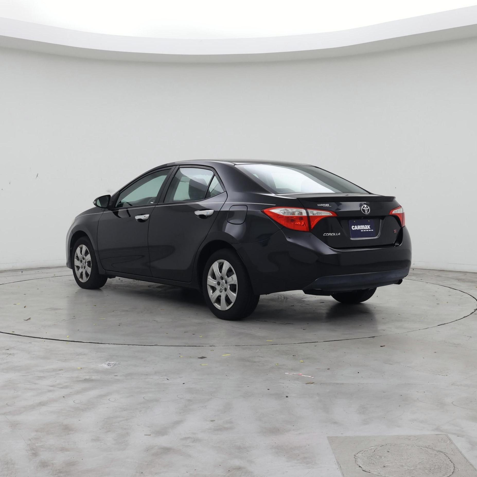 Thumbnail: 2016 Toyota Corolla - 2