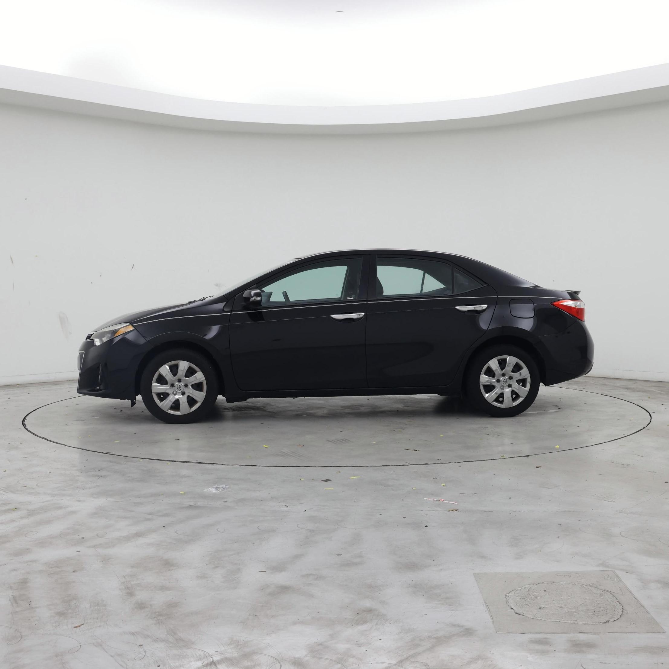 Thumbnail: 2016 Toyota Corolla - 3