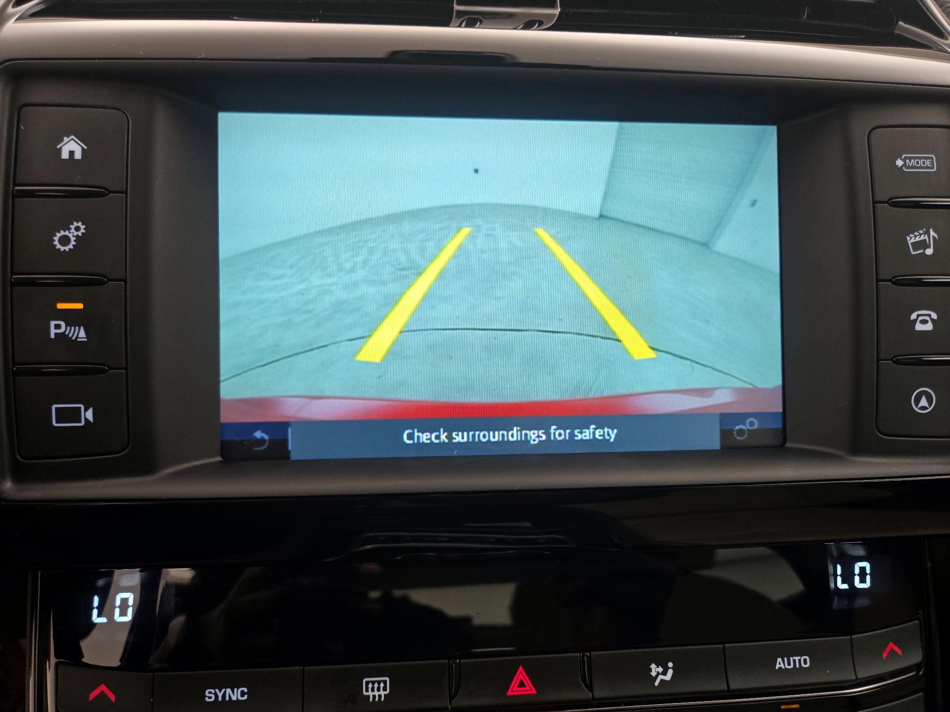 Thumbnail: 2018 Jaguar XE - 15