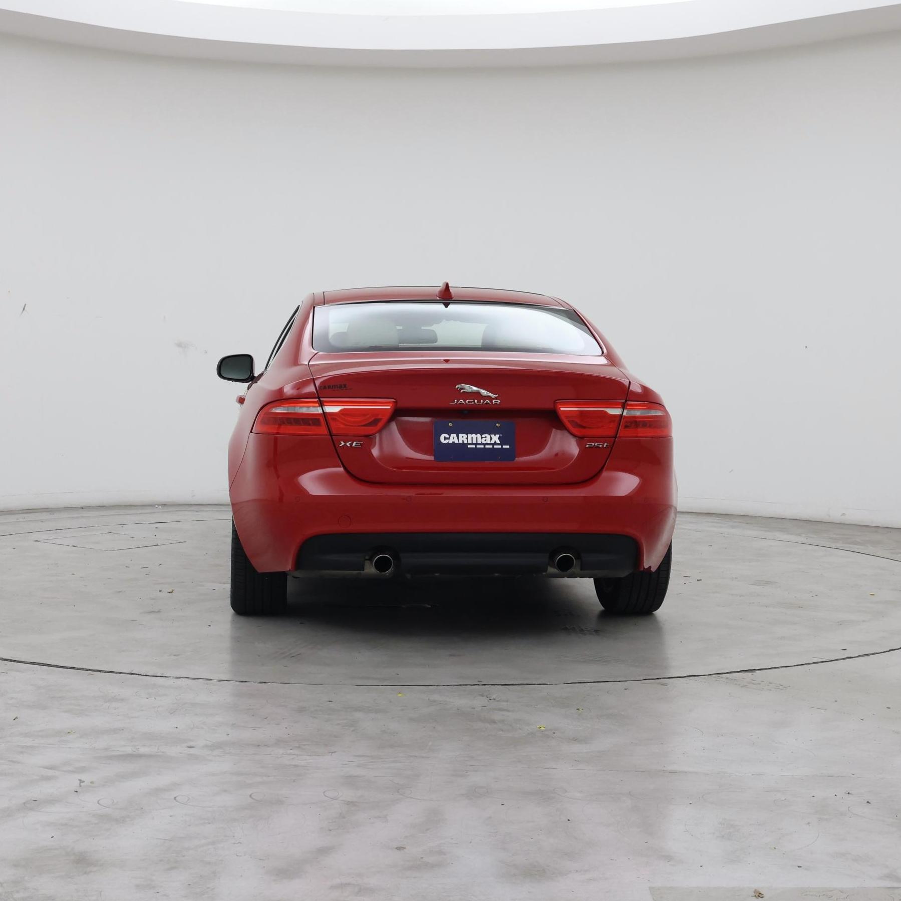 Thumbnail: 2018 Jaguar XE - 6