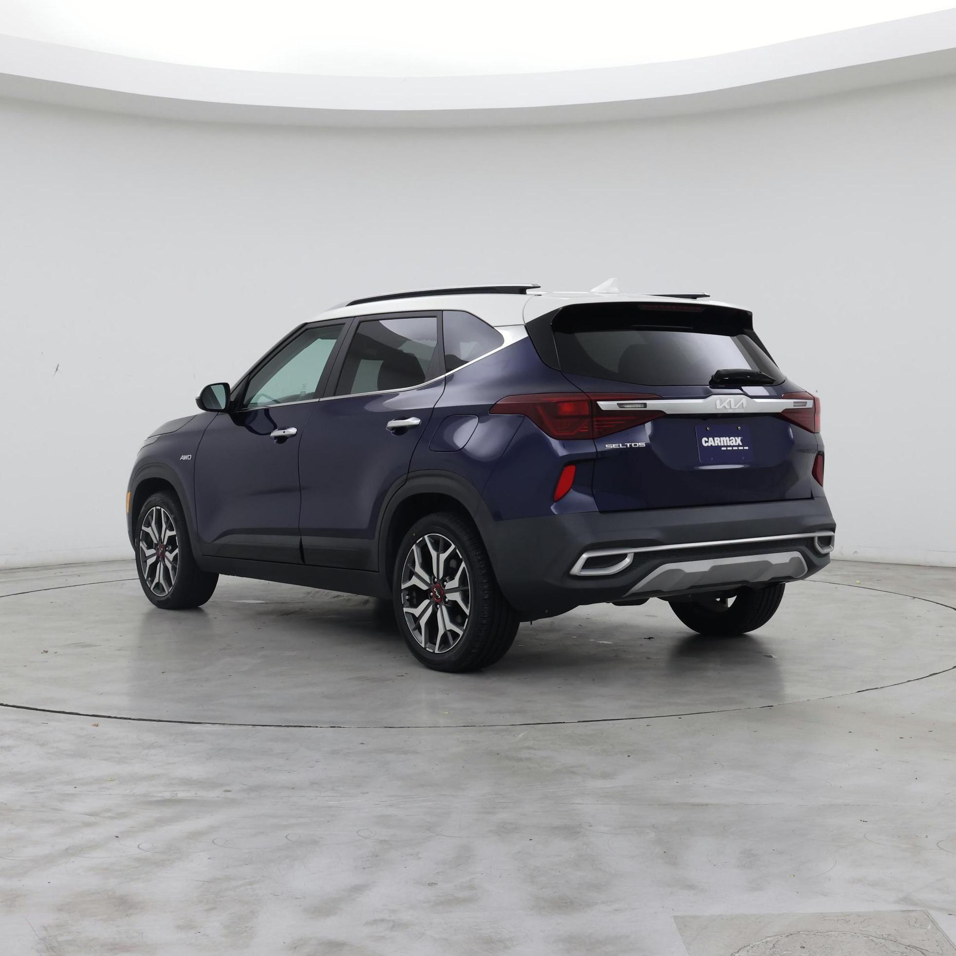 Thumbnail: 2022 Kia Seltos - 2